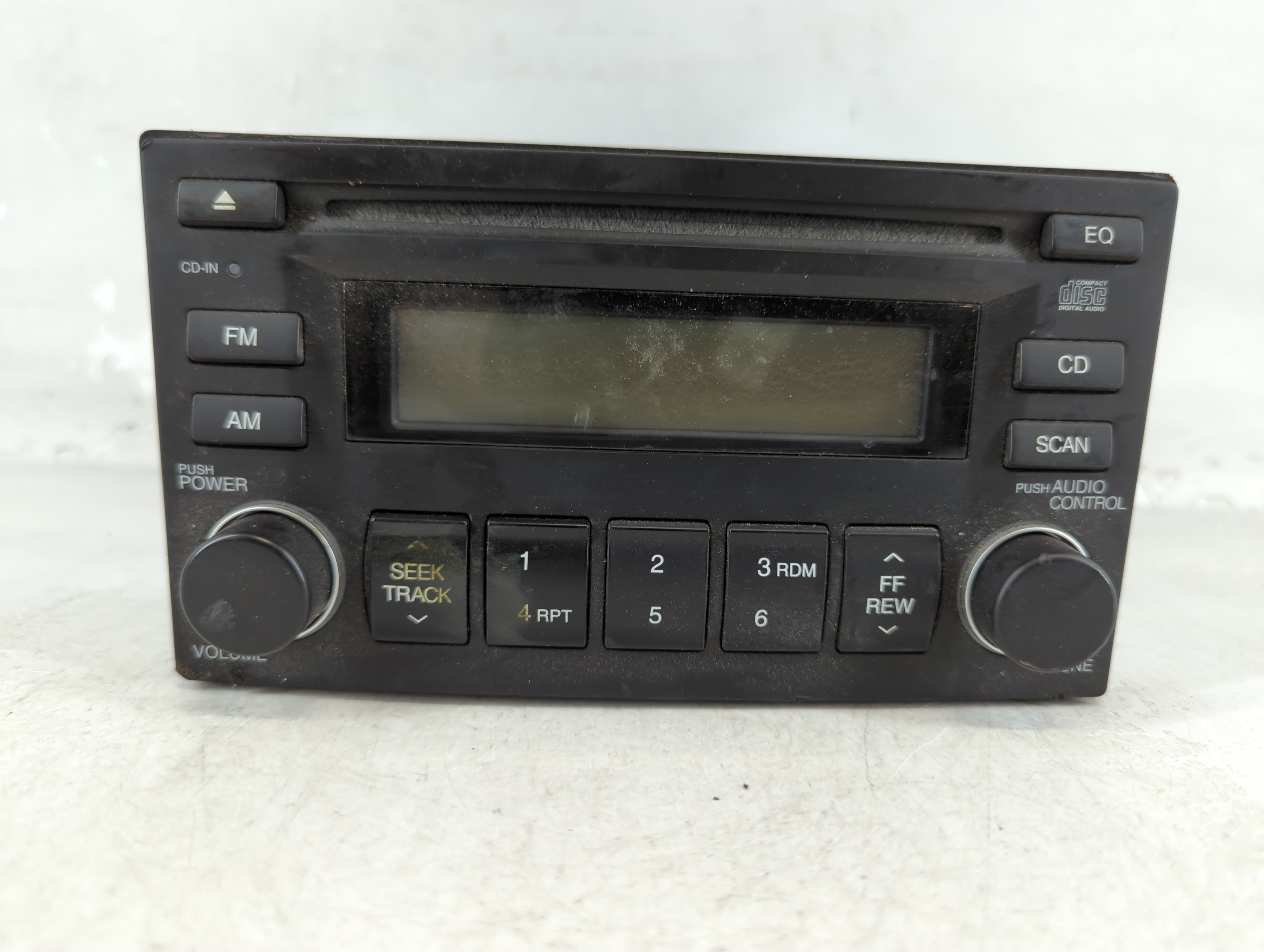 Picture of 2007-2011 Hyundai Accent Am Fm Cd Player Radio Receiver 1072340