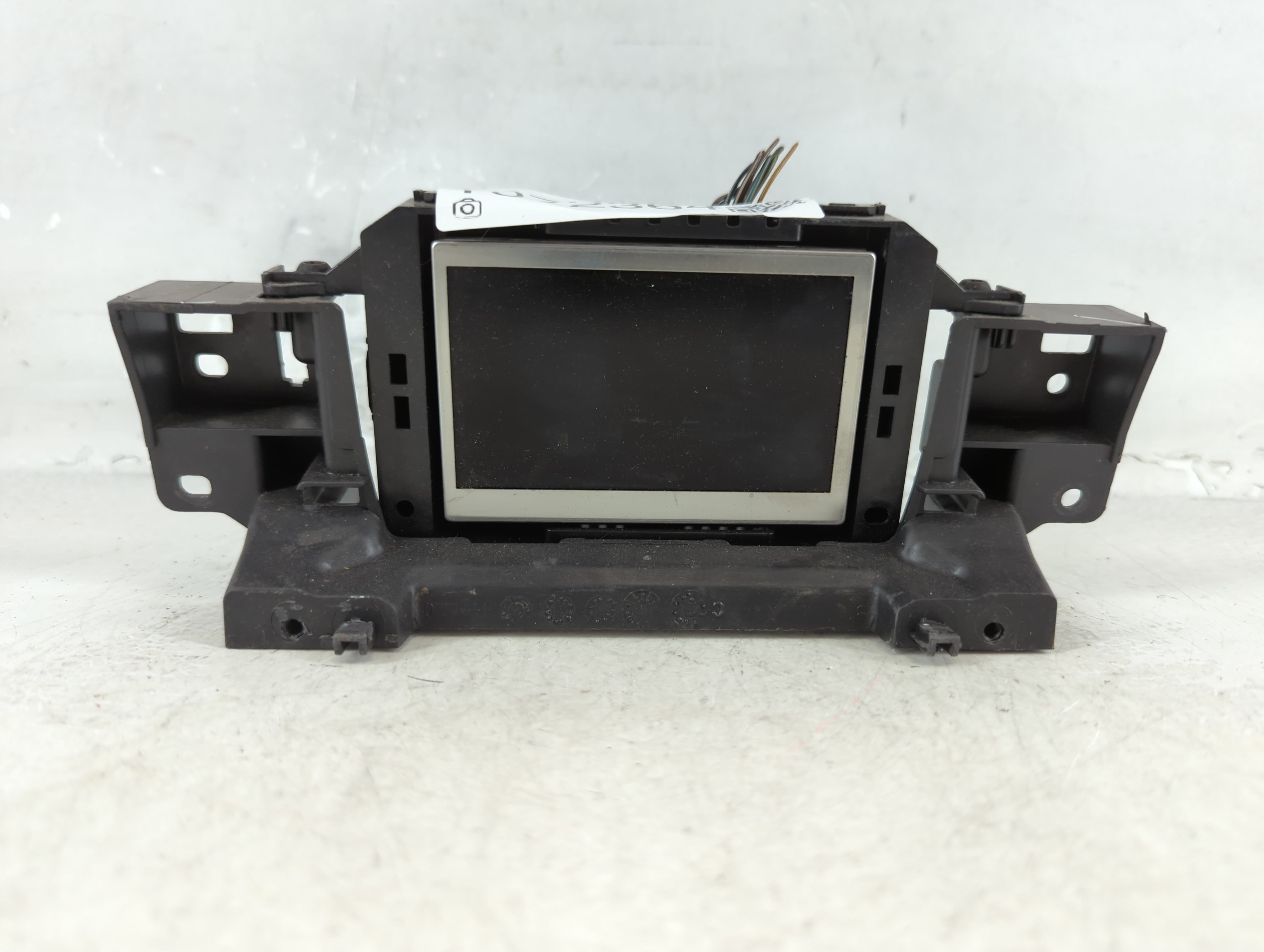 2015-2018 Ford Focus Information Display Screen 1072364 - Oemusedautoparts1.com