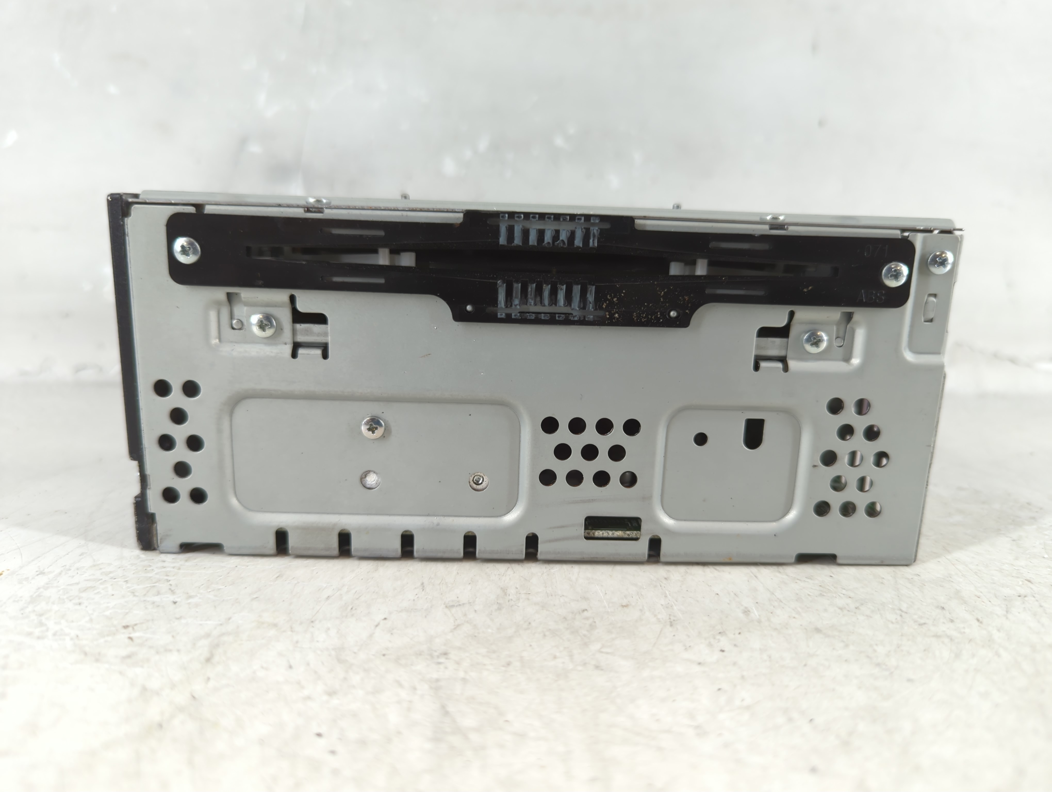 2013-2015 Ford Escape Am Fm Cd Player Radio Receiver 1072367 - Oemusedautoparts1.com