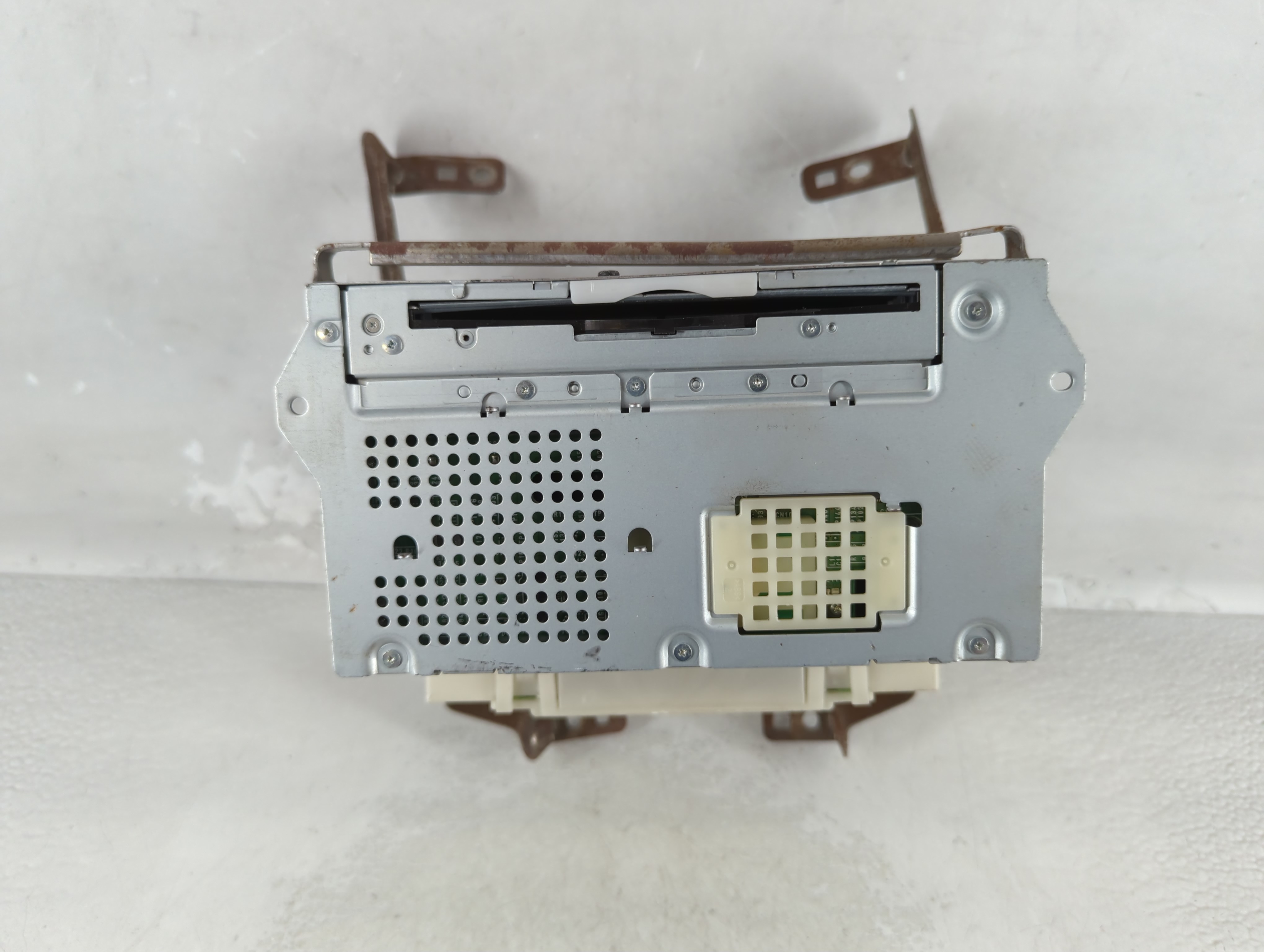 2014-2016 Infiniti Qx60 Am Fm Cd Player Radio Receiver 1072374 - Oemusedautoparts1.com