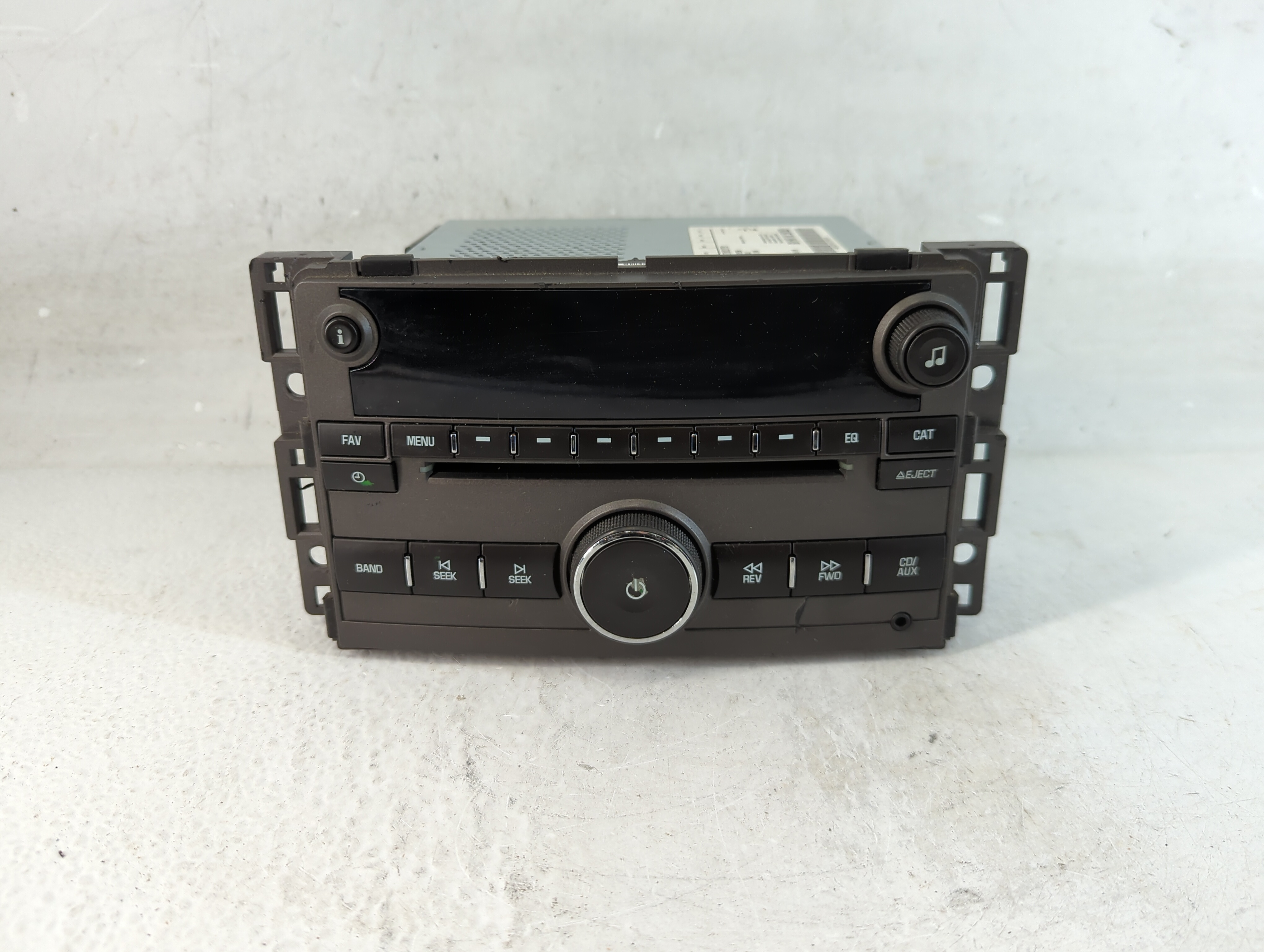 2009-2011 Chevrolet Hhr Am Fm Cd Player Radio Receiver 1072381 - Oemusedautoparts1.com