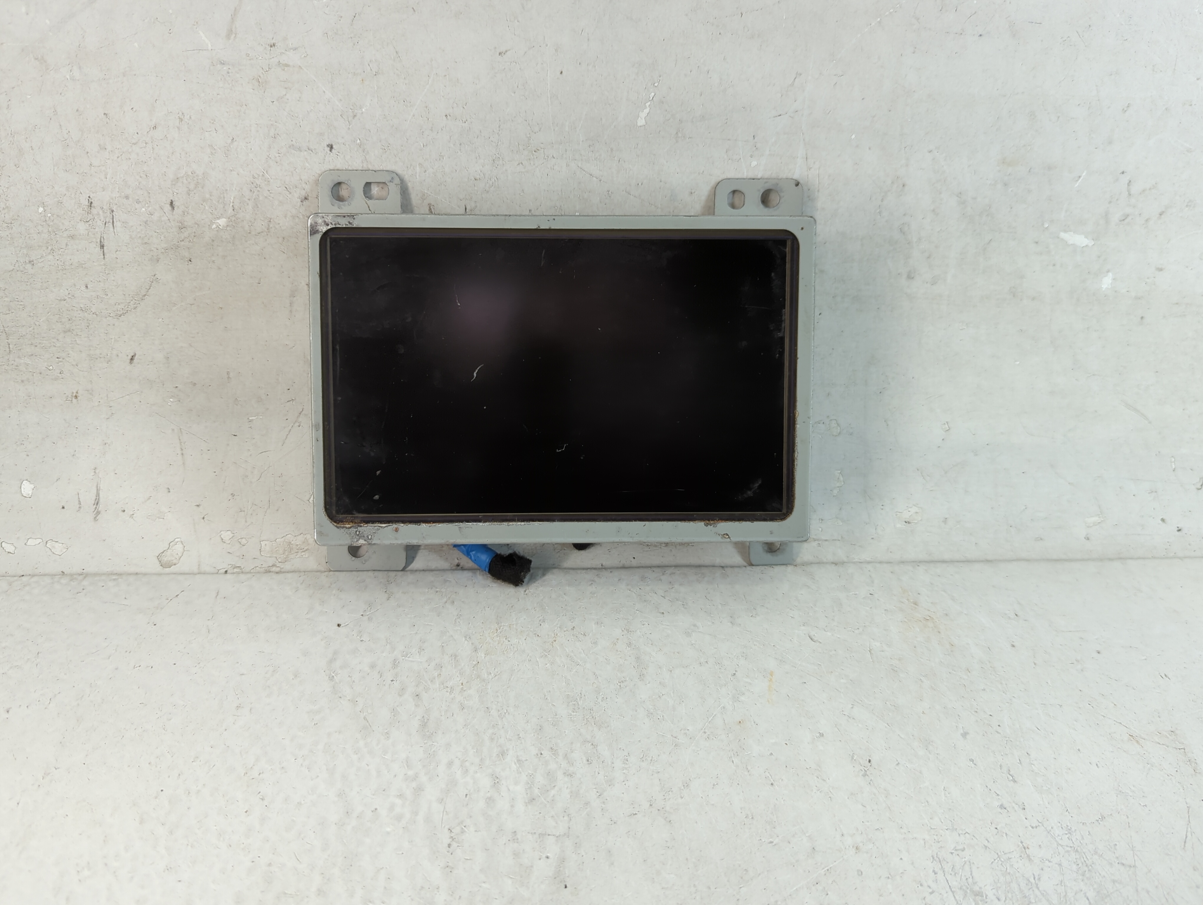 2012-2017 Chevrolet Equinox Information Display Screen 1072384 - Oemusedautoparts1.com