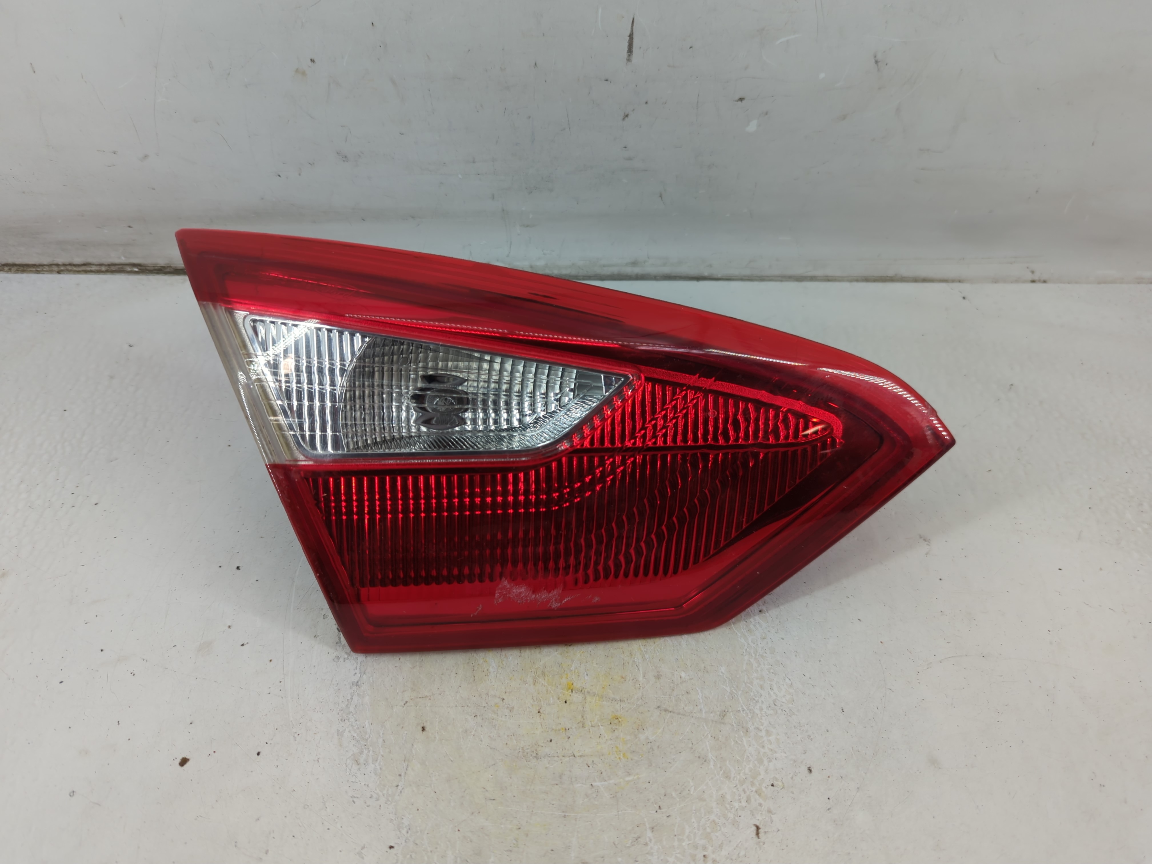 2012-2014 Ford Focus Driver Left Side Tail Light Taillight Oem 1072407 - Oemusedautoparts1.com