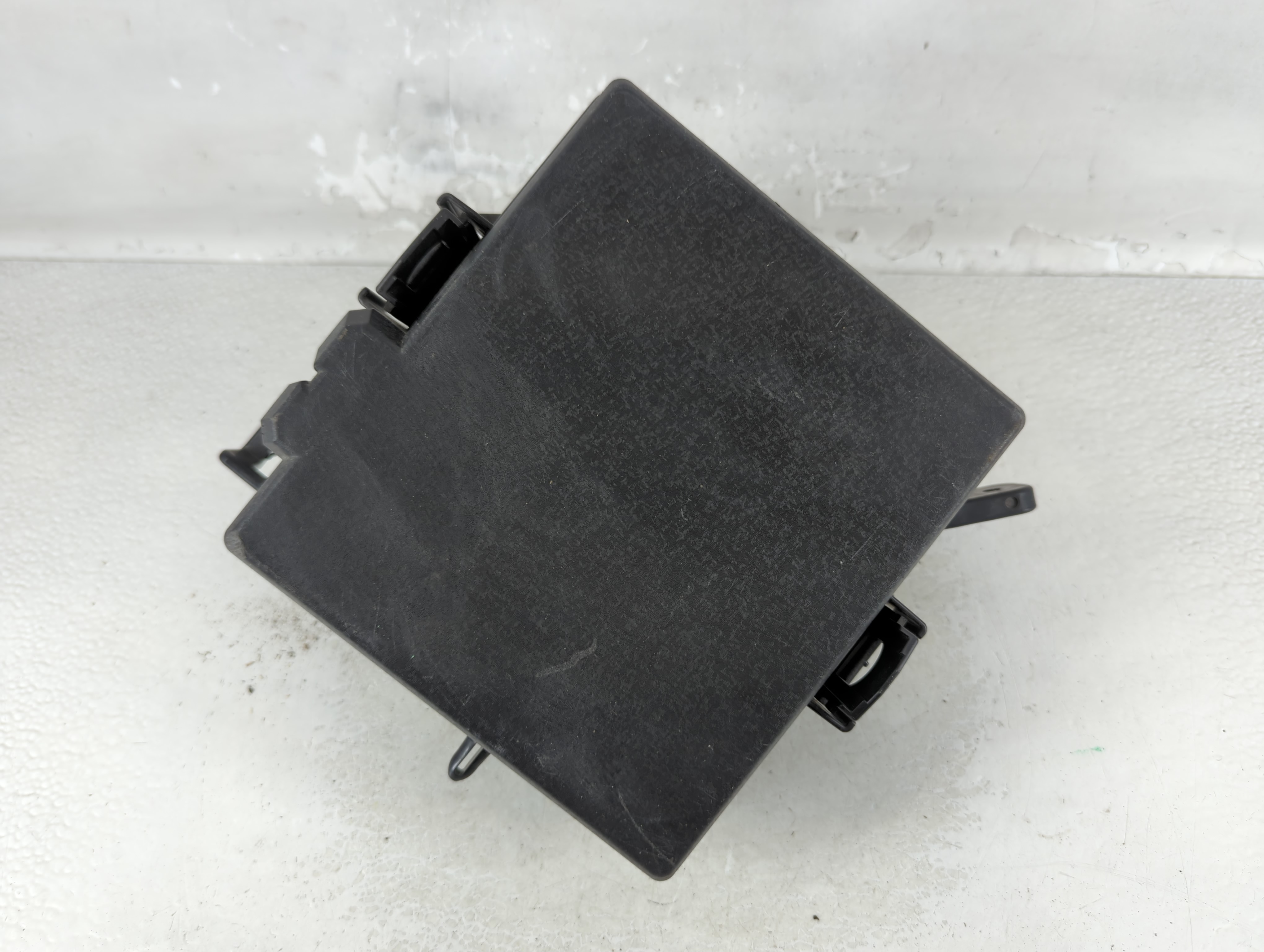 2019-2021 Hyundai Tucson Fusebox Fuse Box Relay Module 91250 D3170 1072468 - Oemusedautoparts1.com
