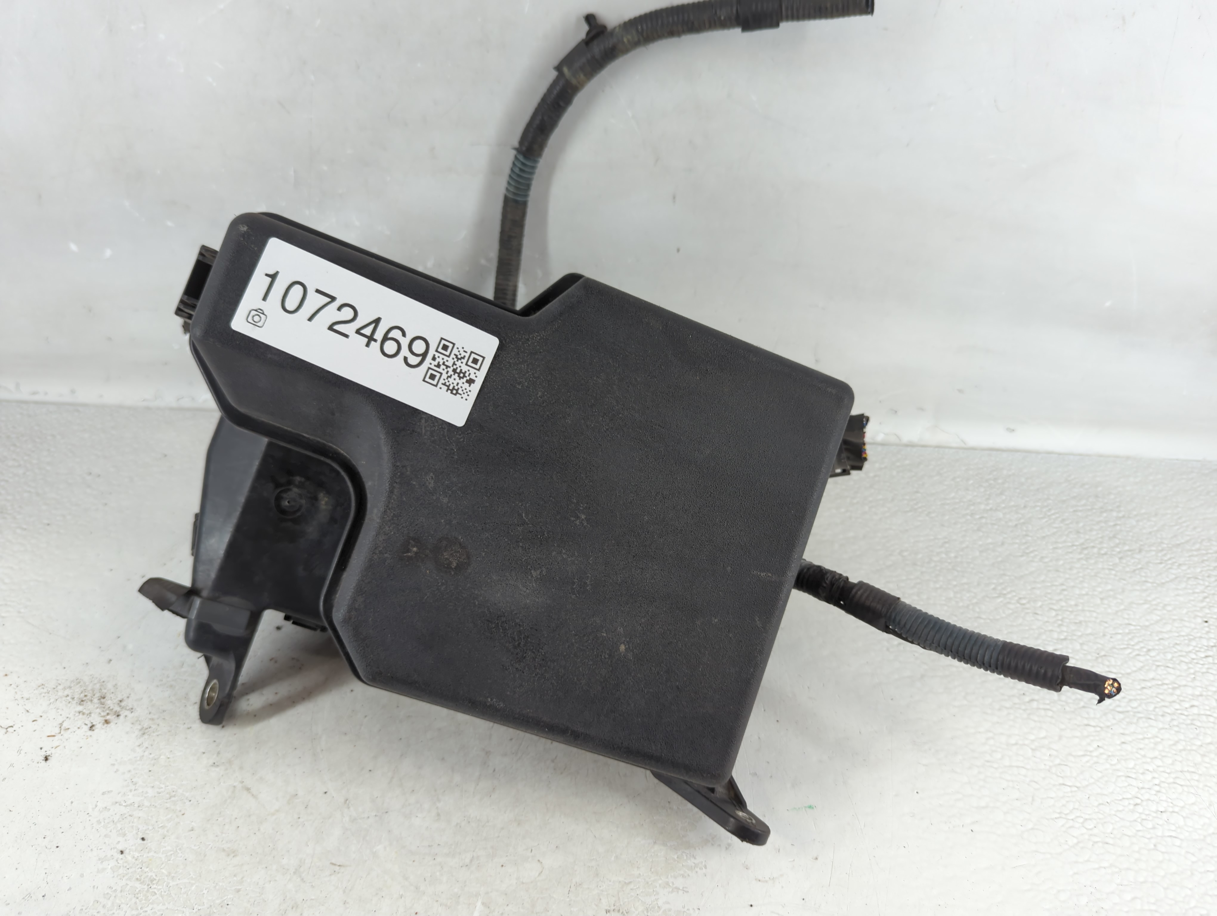 2011-2011 Toyota Sienna Fusebox Fuse Box Relay Module 82672-08081 1072469 - Oemusedautoparts1.com