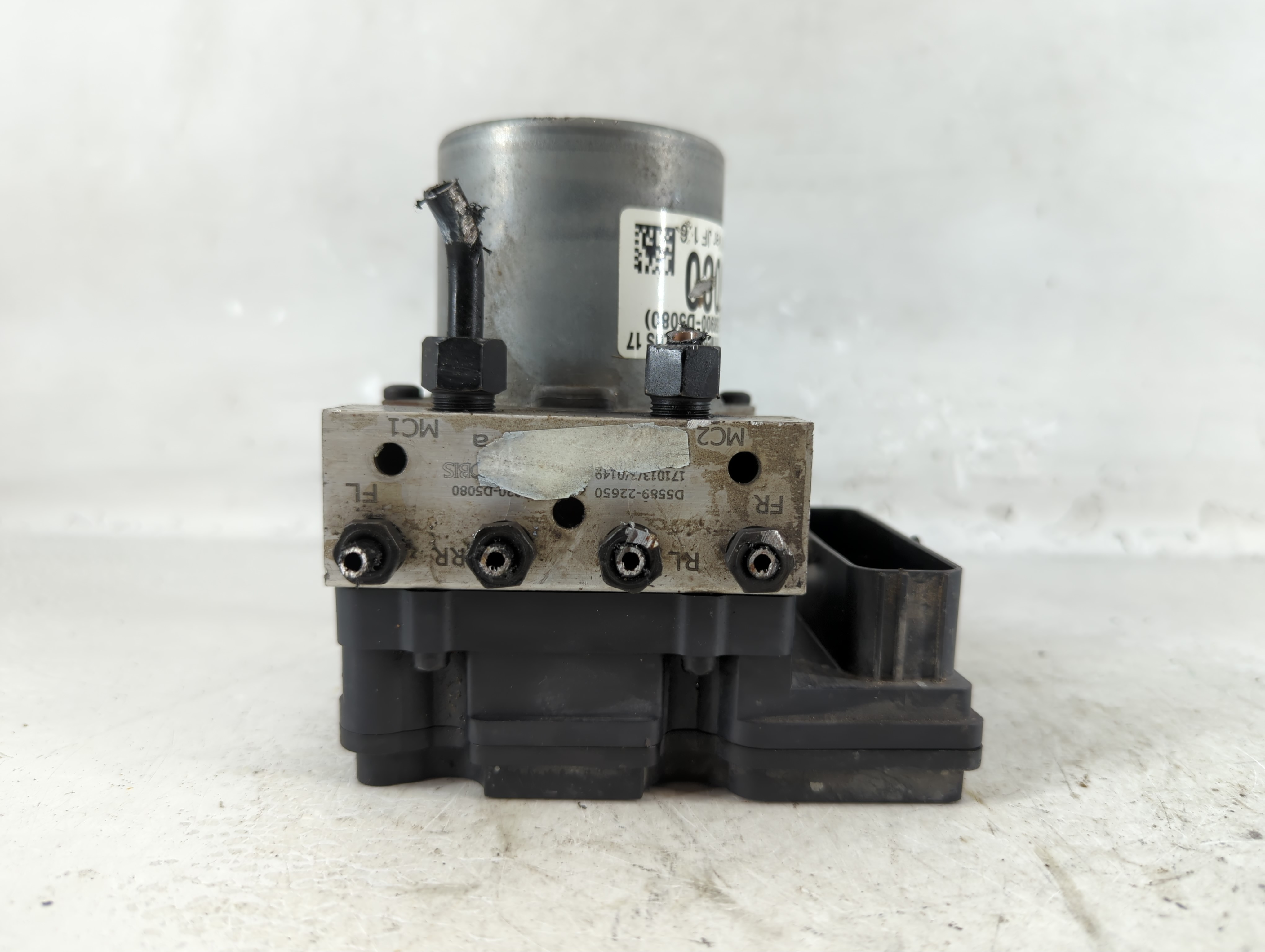 2017-2018 Kia Optima Abs Pump Control Module 1072485 - Oemusedautoparts1.com