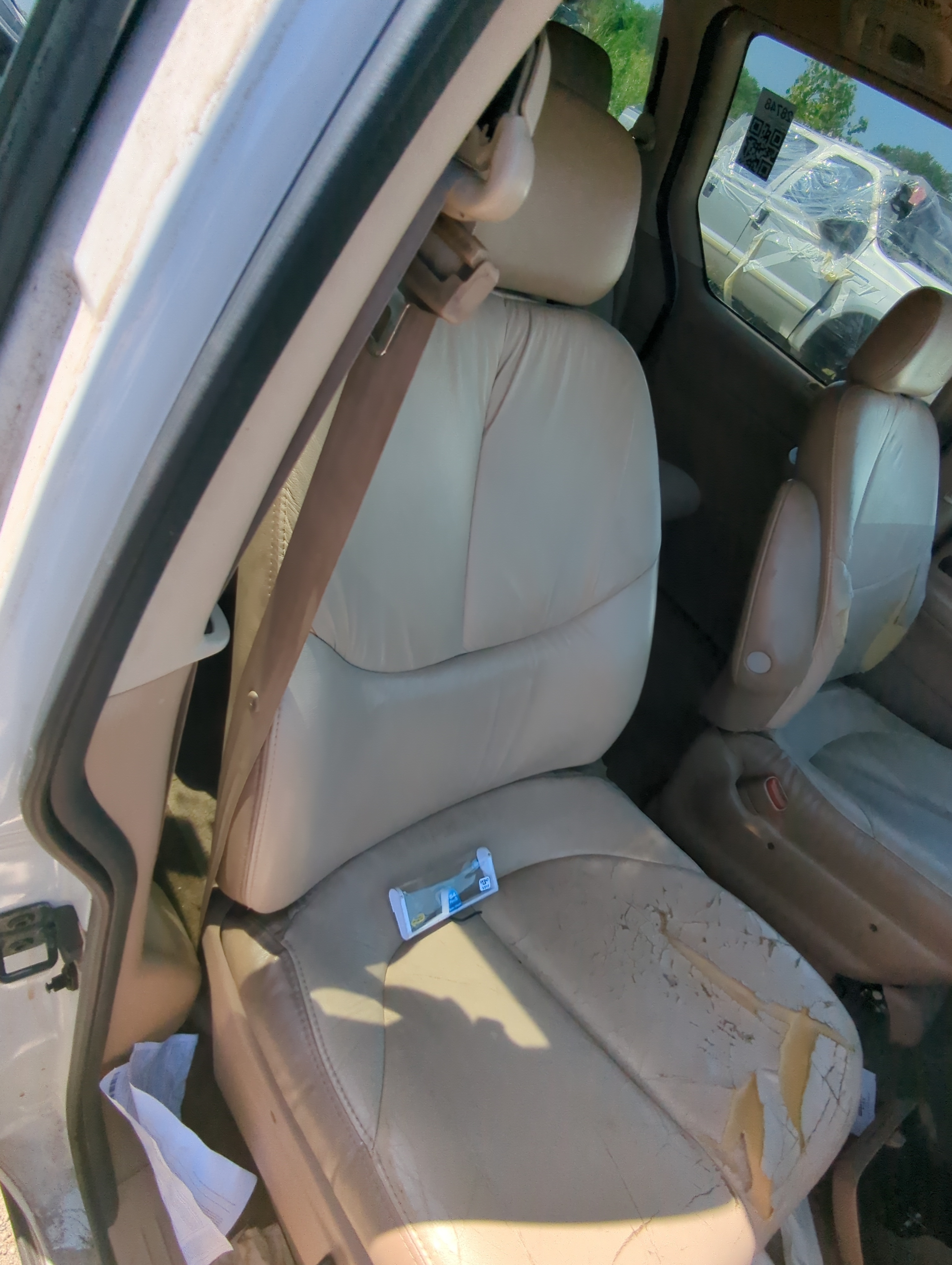 1996-2000 Chrysler Town & Country Passenger Front Seat Oem 1072811 - Oemusedautoparts1.com