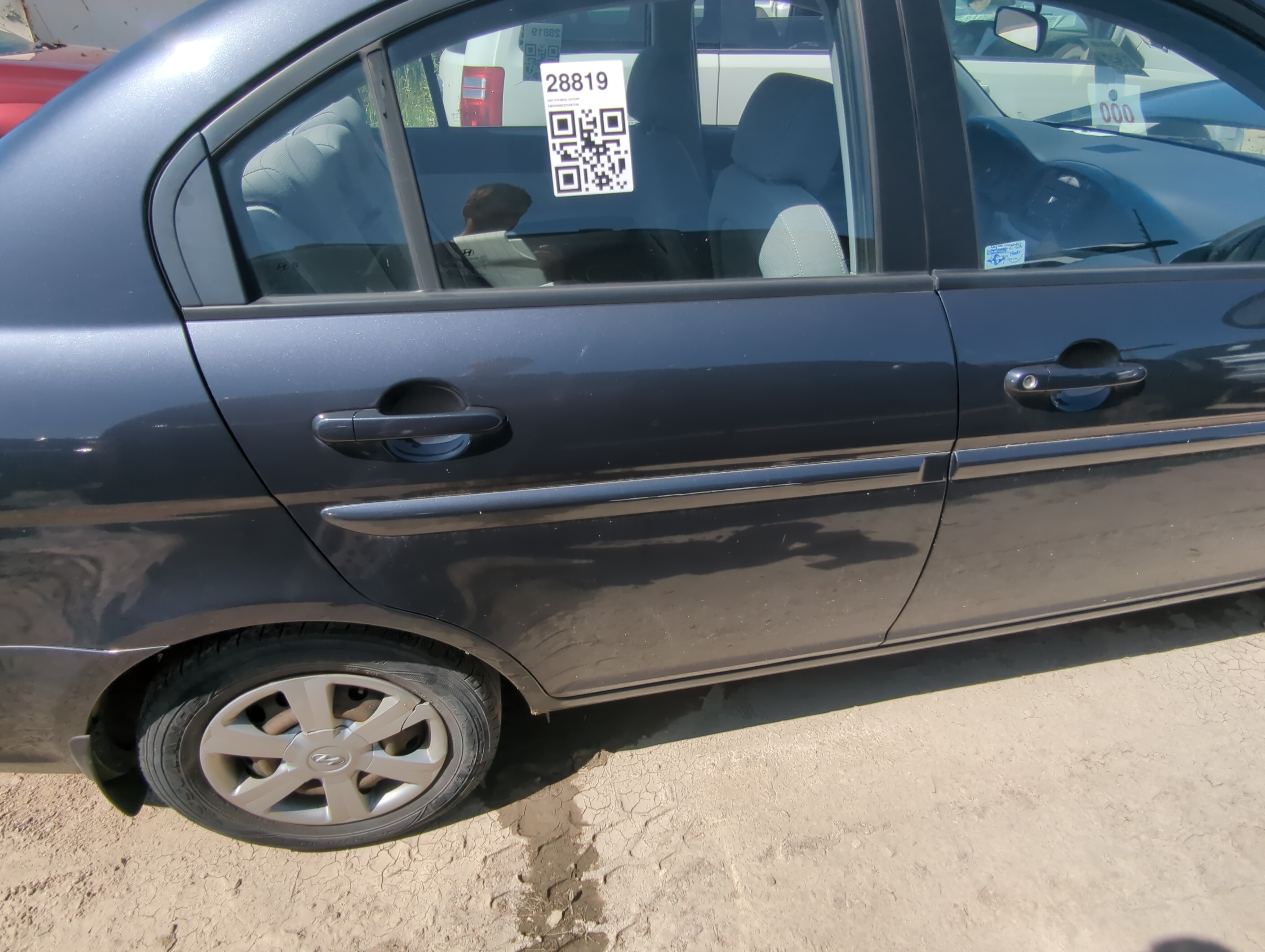 2006-2011 Hyundai Accent Passenger Rear Door Oem 1072897 - Oemusedautoparts1.com