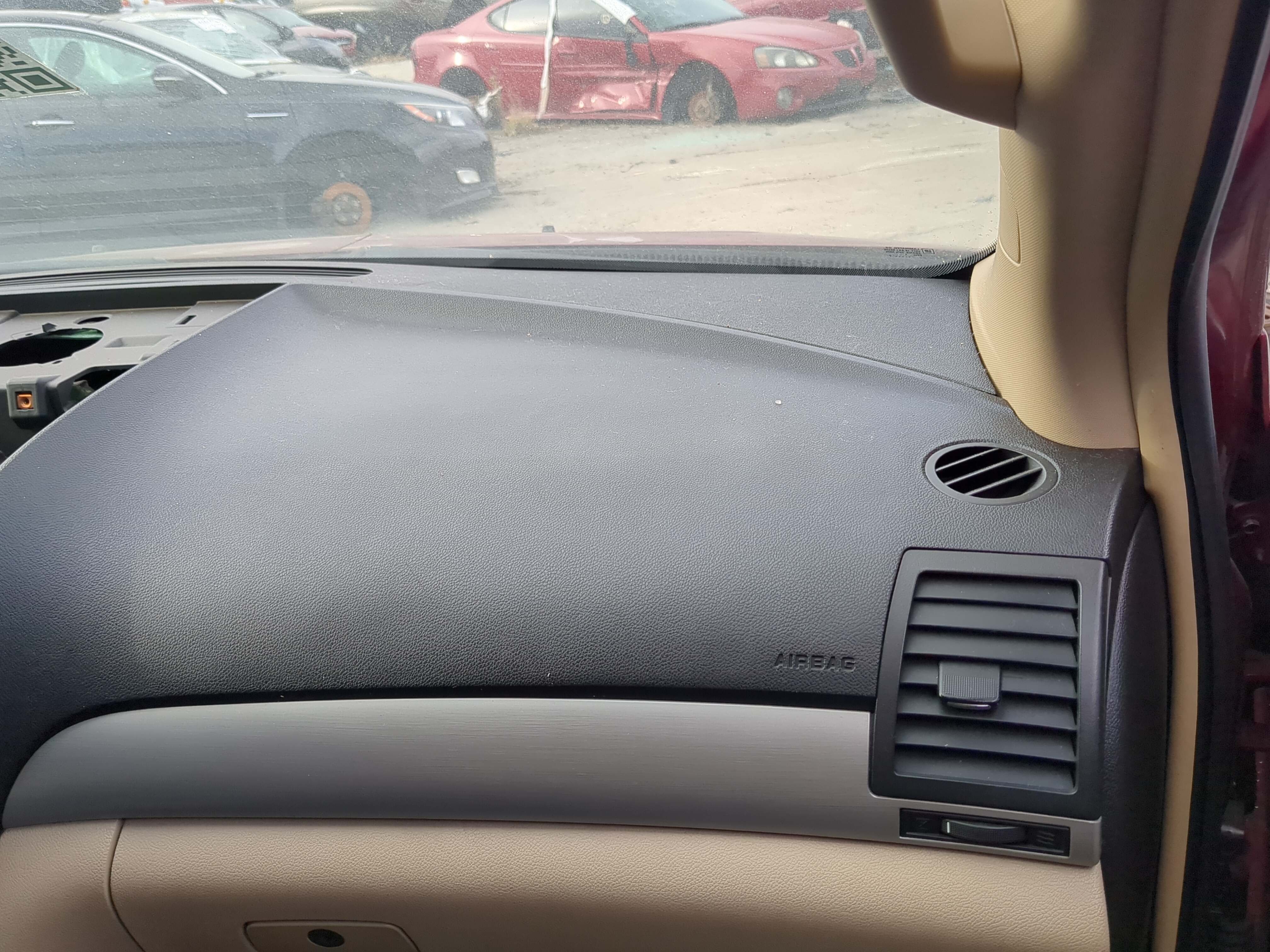 Picture of 2007 Saturn Outlook Air Bag Passenger Right Dashboard Oem 1072995