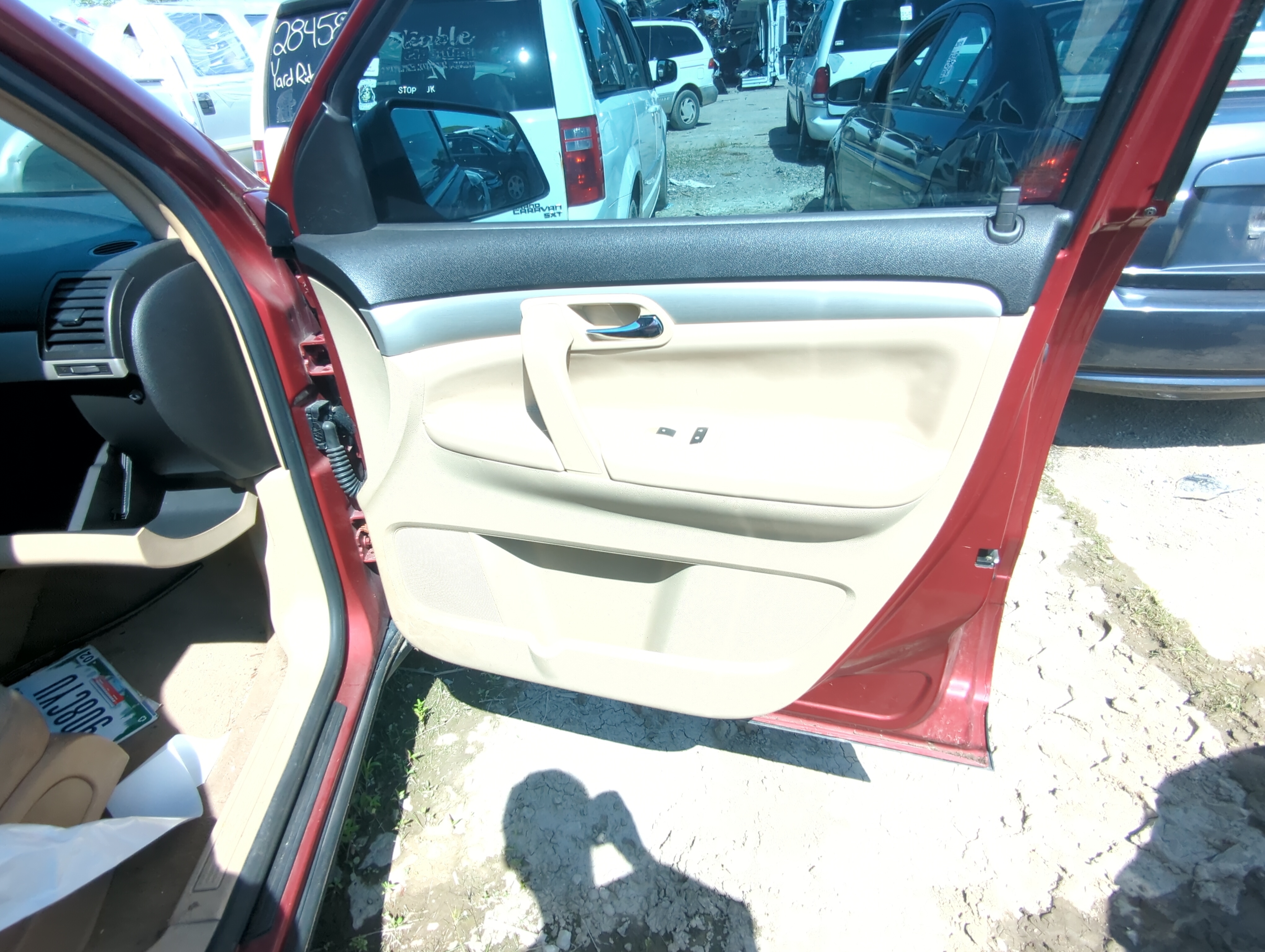 Picture of 2007 Saturn Outlook Front Right Passenger Interior Door Panel Trim 1073148
