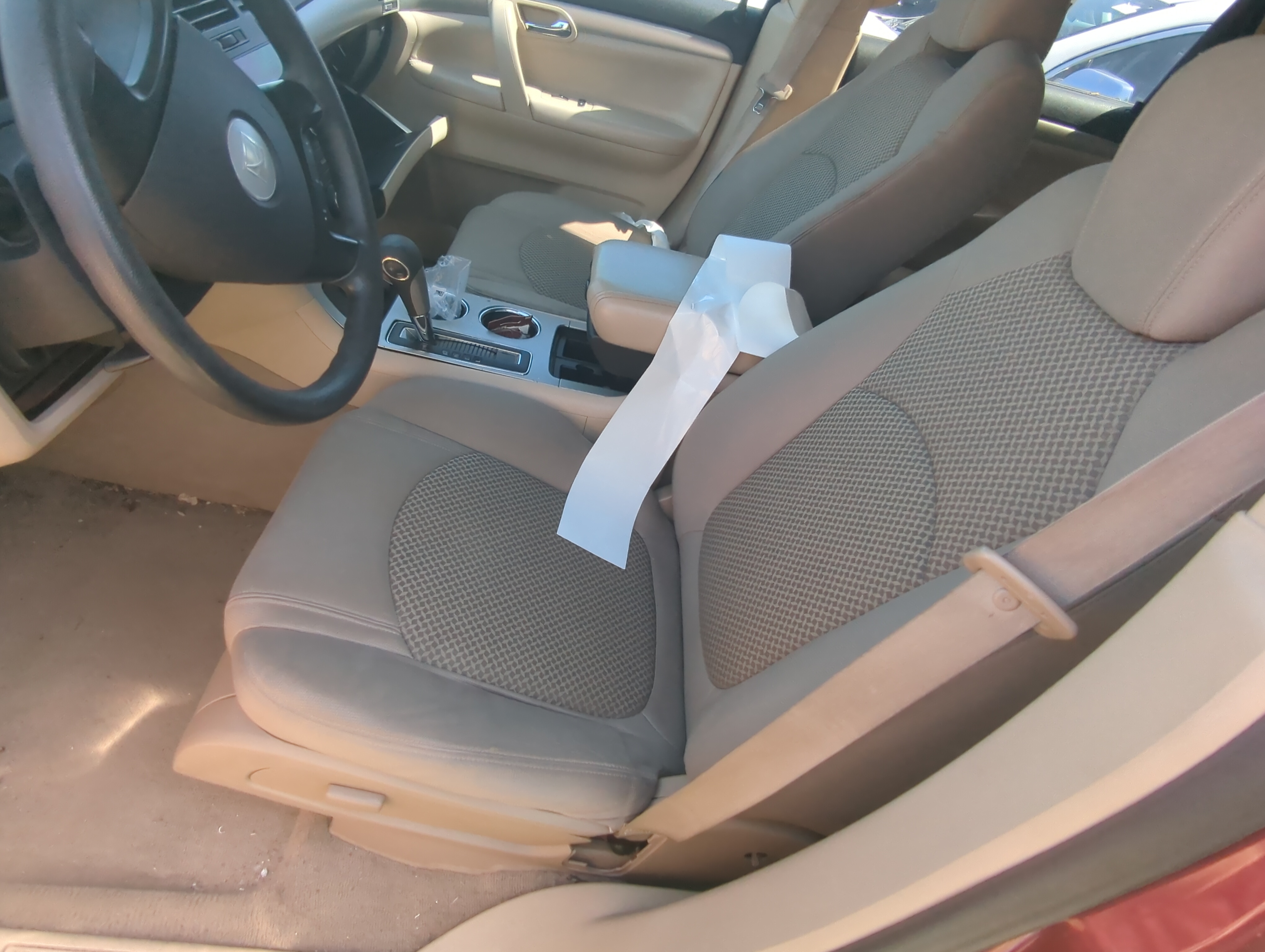 Picture of 2007 Saturn Outlook Driver Front Seat Oem 1073159