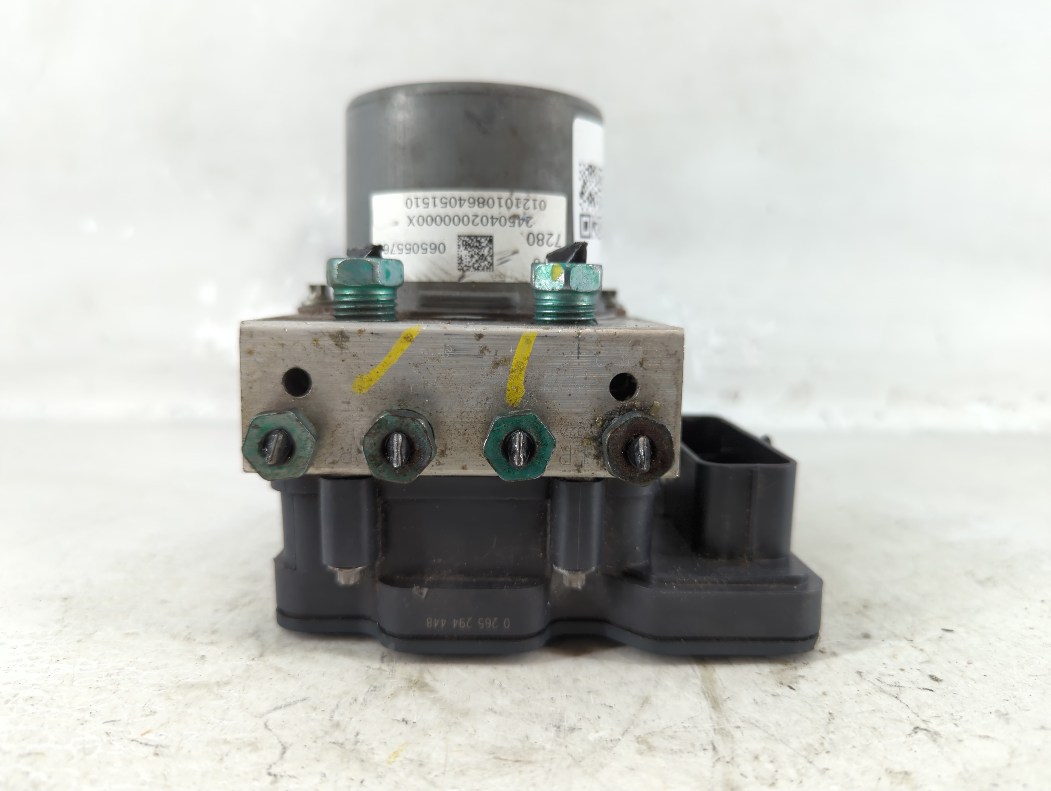 2019-2021 Chevrolet Malibu Abs Pump Control Module 1073362 - Oemusedautoparts1.com