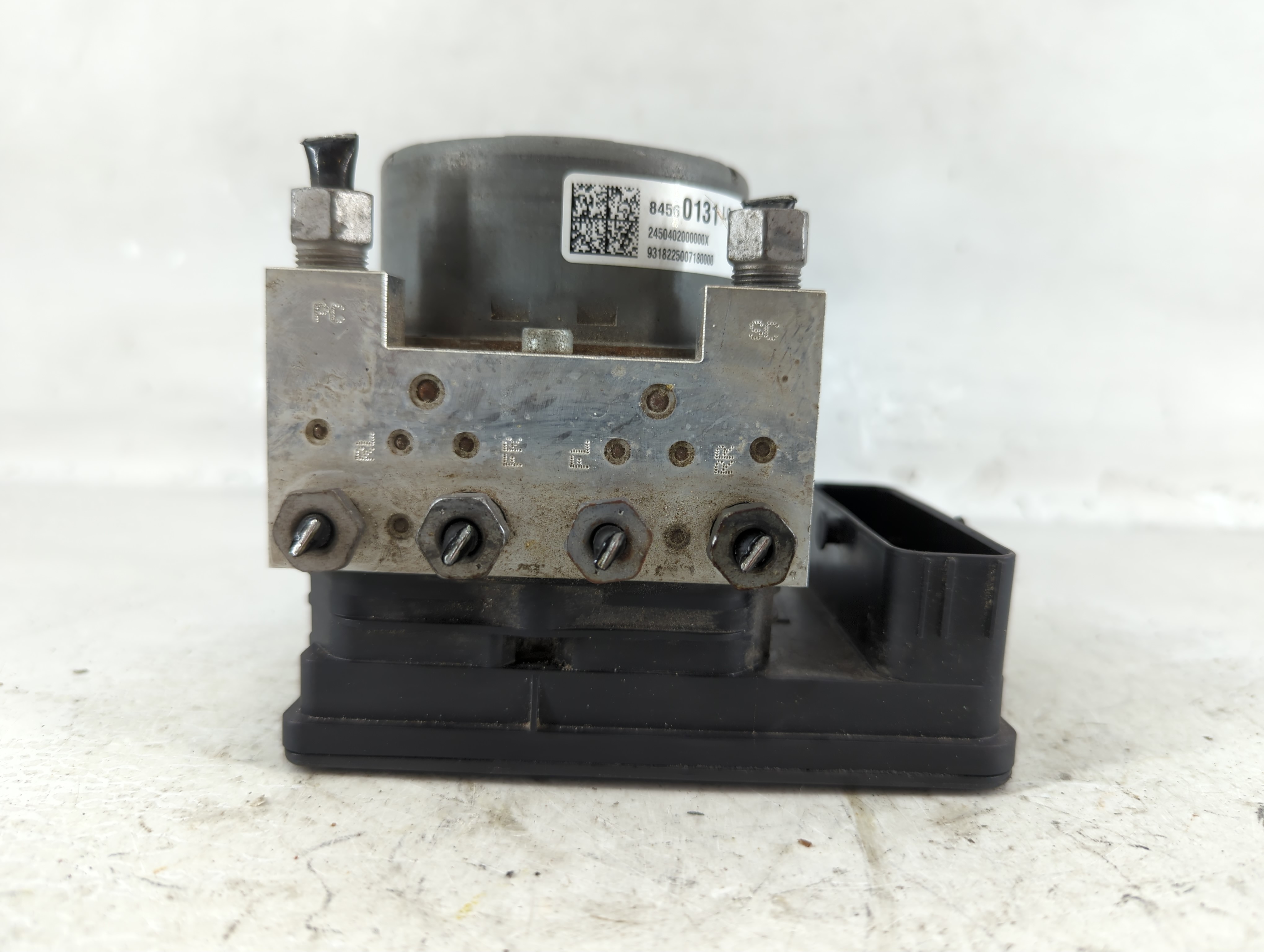 2018-2019 Chevrolet Equinox Abs Pump Control Module 1073368 - Oemusedautoparts1.com