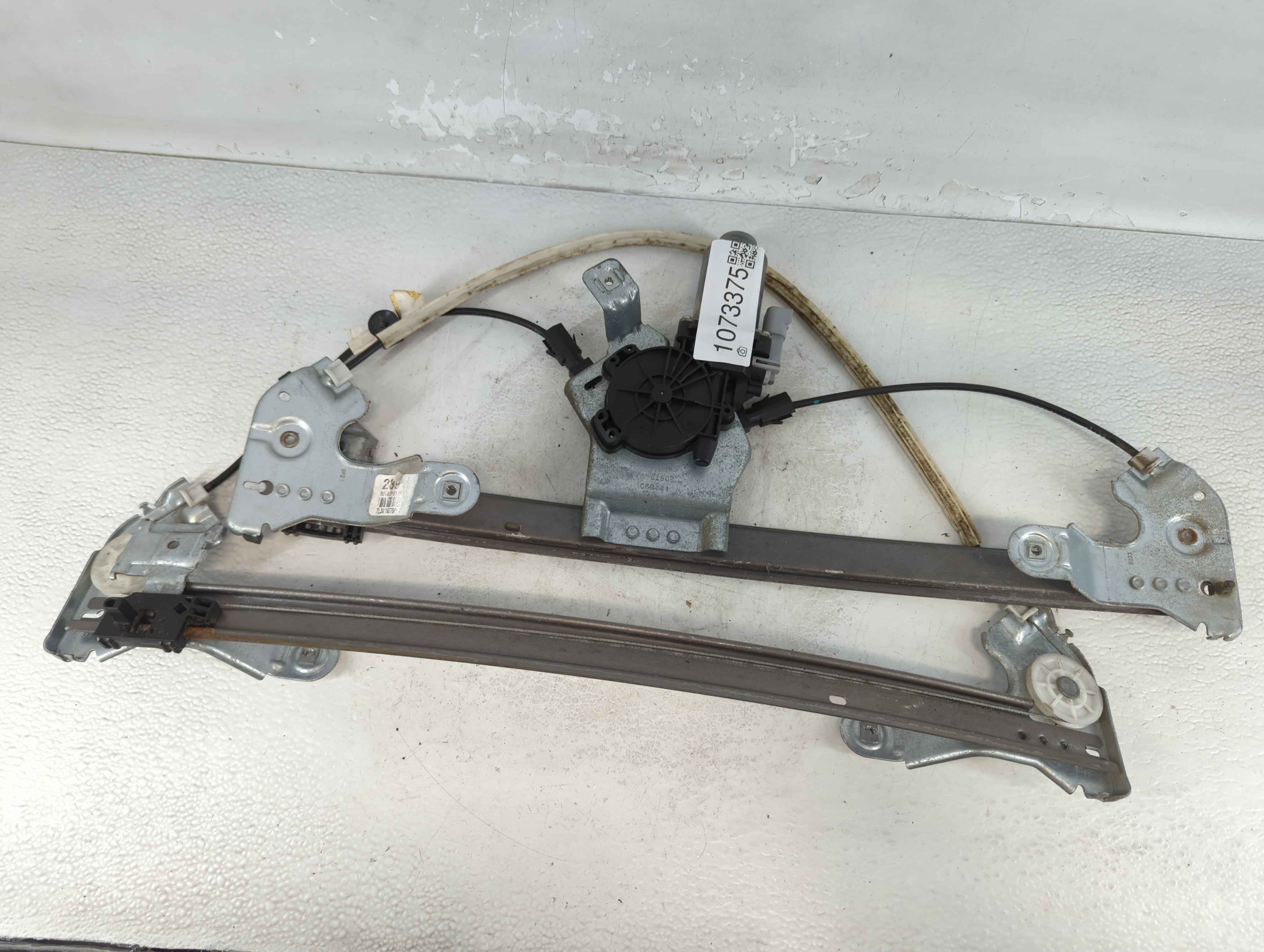 2004-2014 Ford F-150 Driver Left Rear Window Regulator 1073375 - Oemusedautoparts1.com