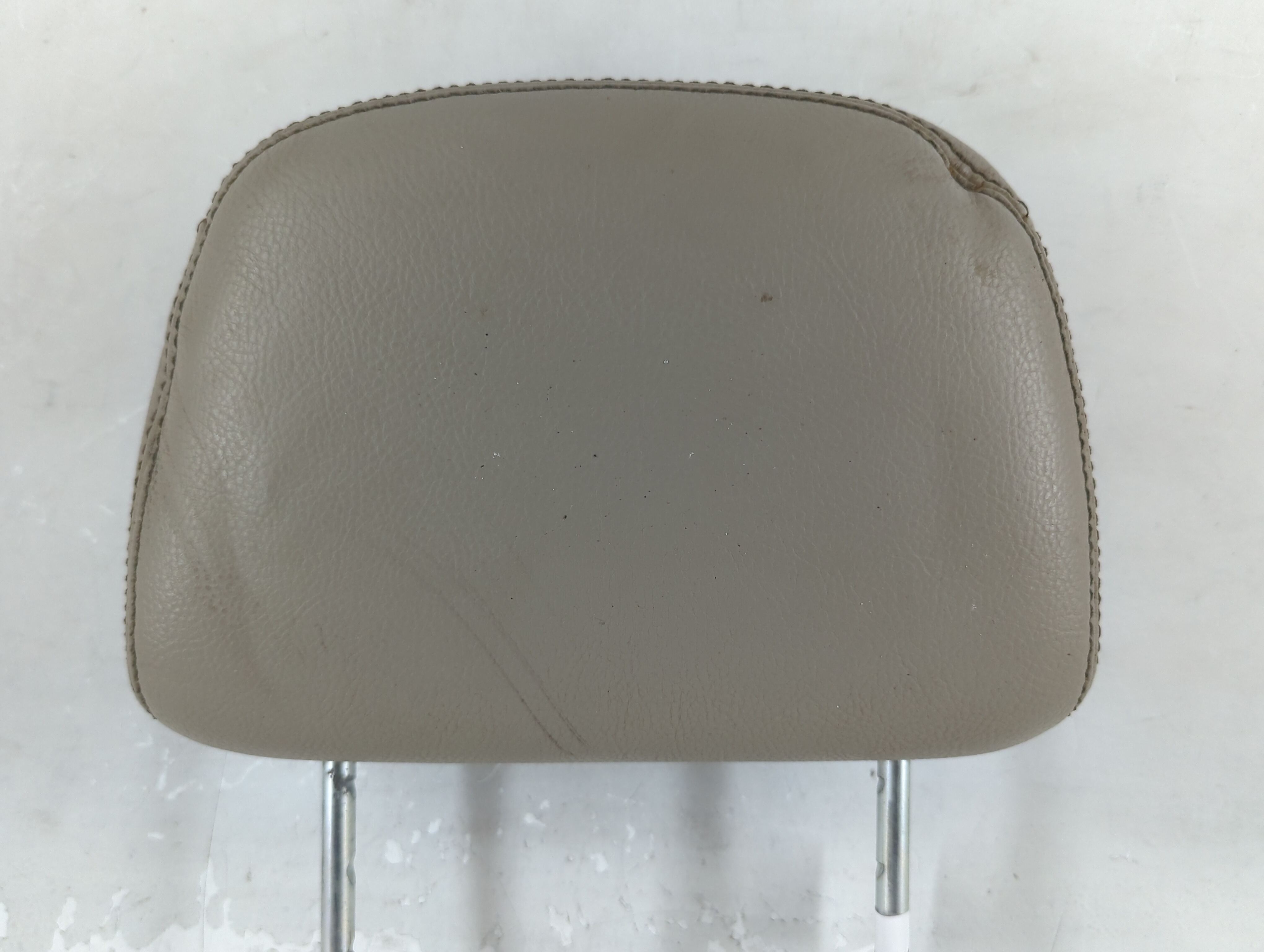 2011-2013 Ford Edge Headrest Head Rest Rear Seat Grey 1073383 - Oemusedautoparts1.com