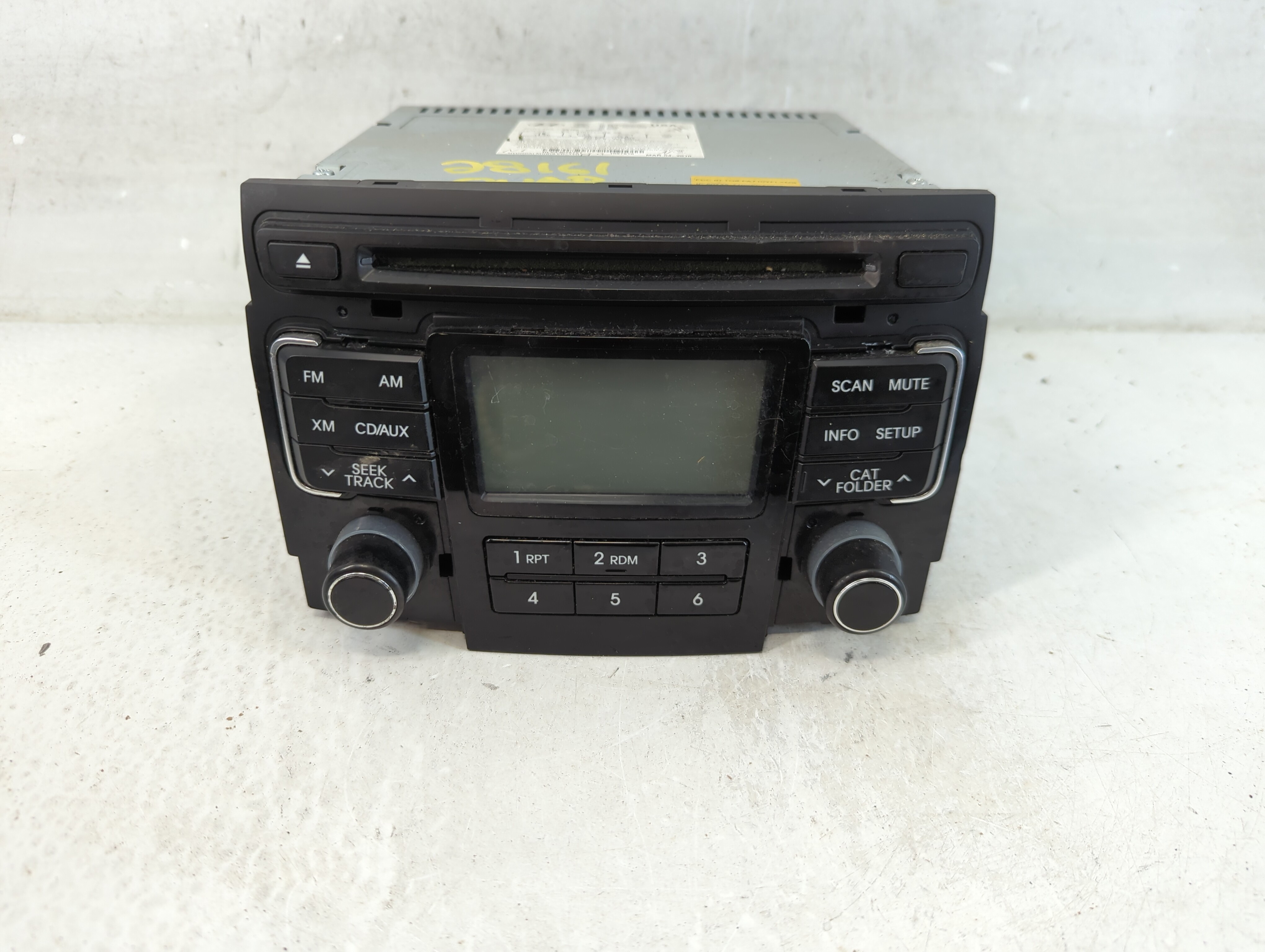 2011-2011 Hyundai Sonata Am Fm Cd Player Radio Receiver 1073400 - Oemusedautoparts1.com