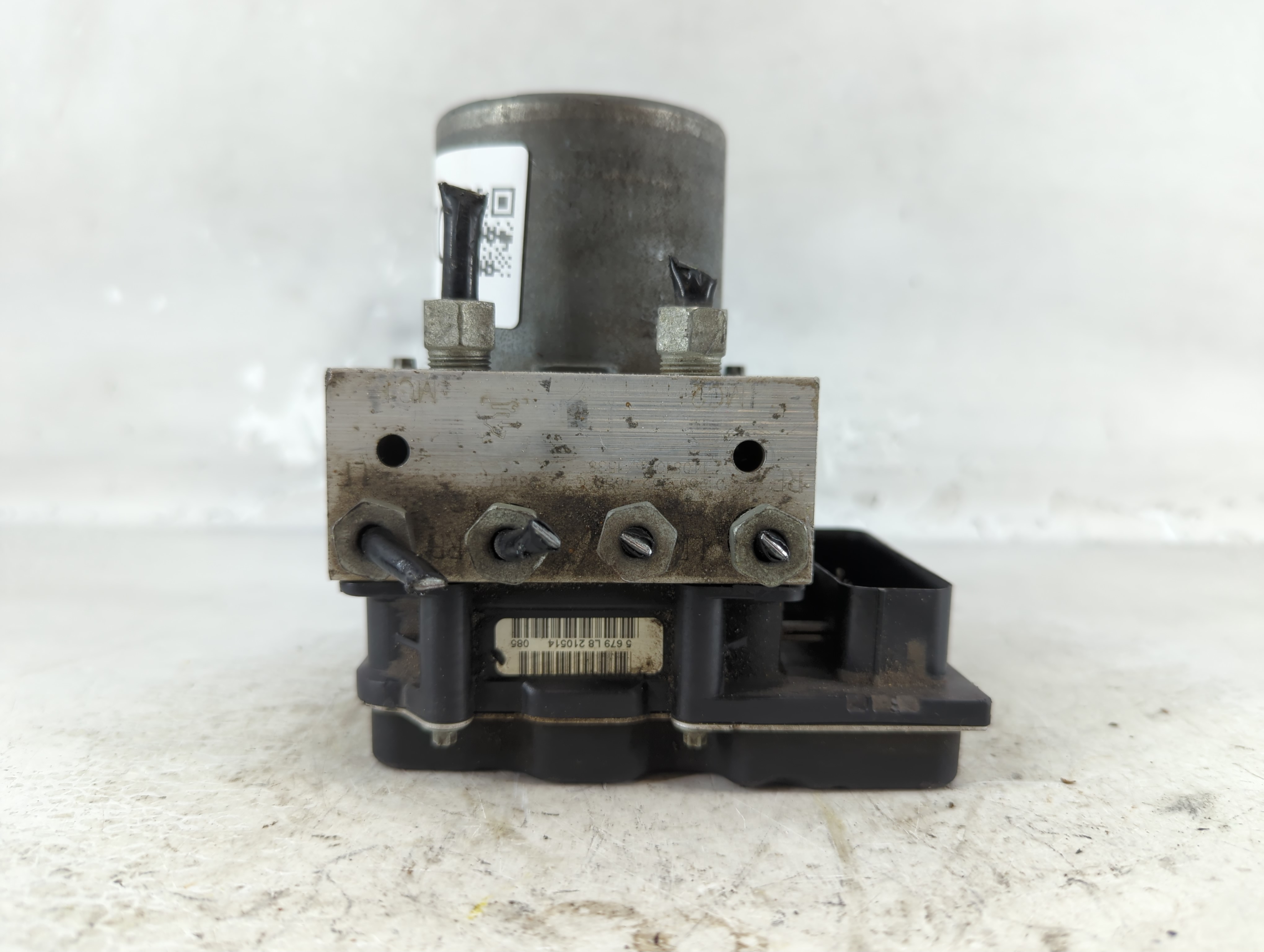2017-2017 Chevrolet Traverse Abs Pump Control Module 1073570 - Oemusedautoparts1.com