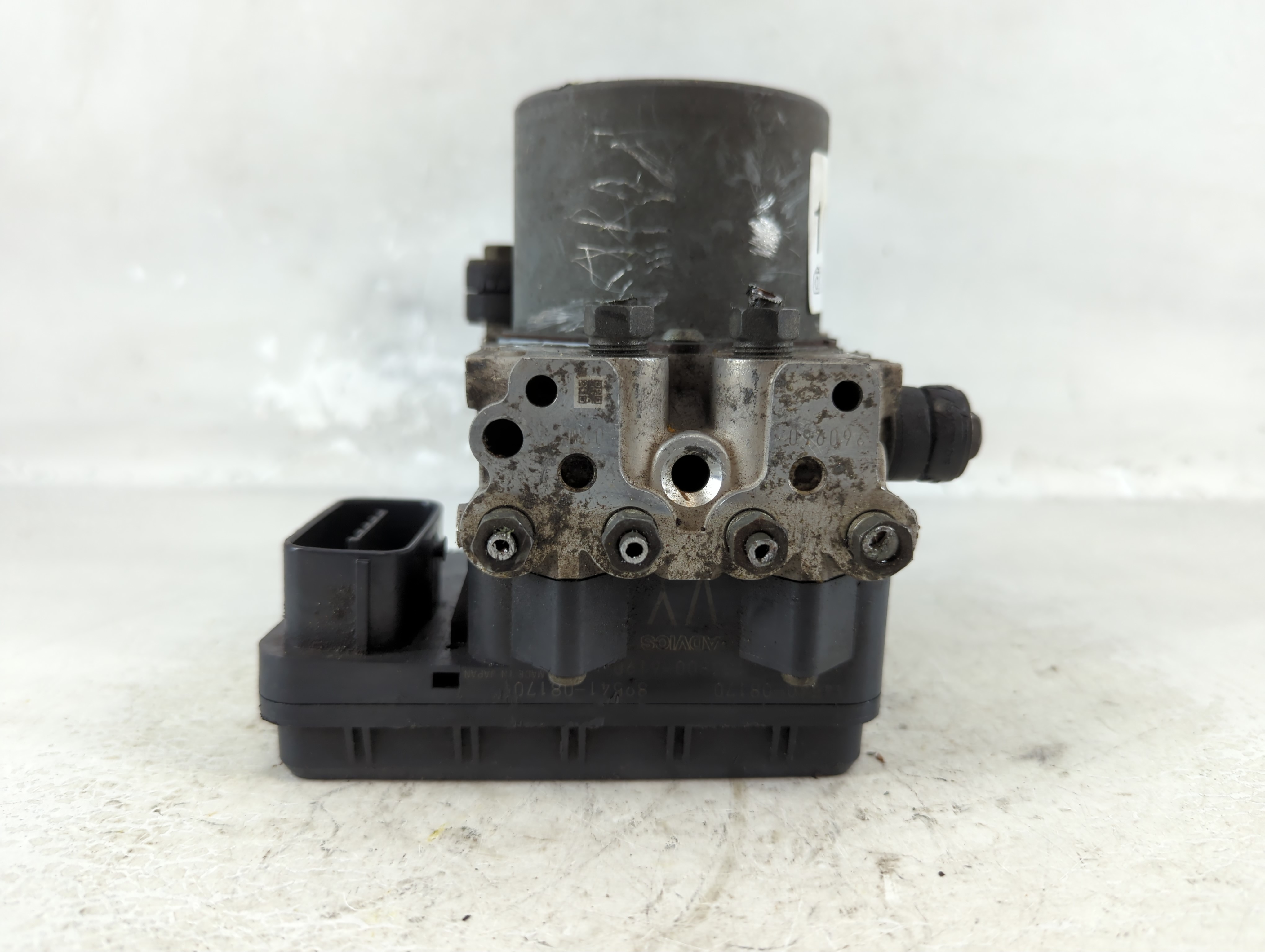 2011-2011 Toyota Sienna Abs Pump Control Module 1073577 - Oemusedautoparts1.com