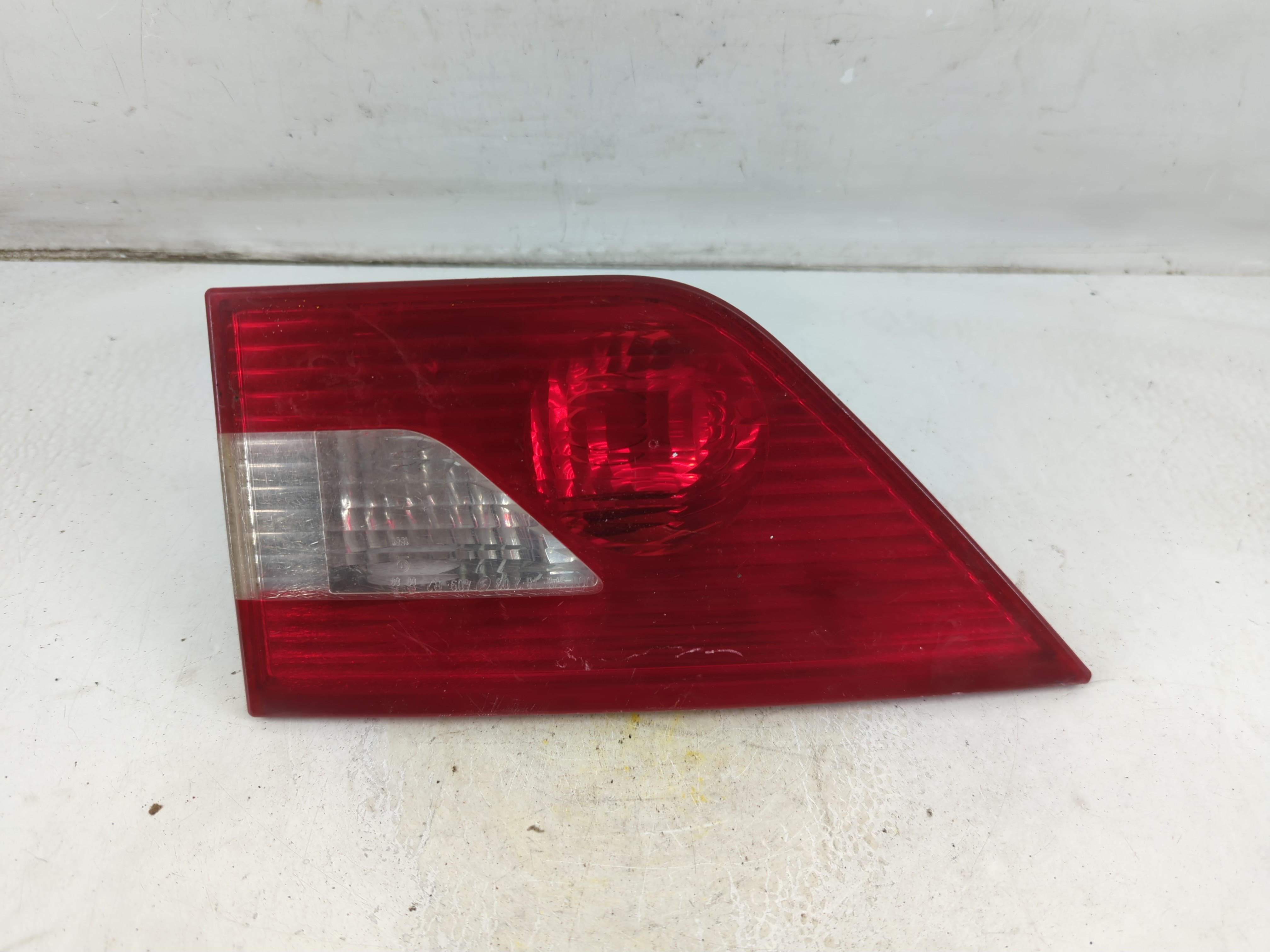 Picture of 1994 Gmc Safari Driver Left Side Tail Light Taillight Oem 1073582