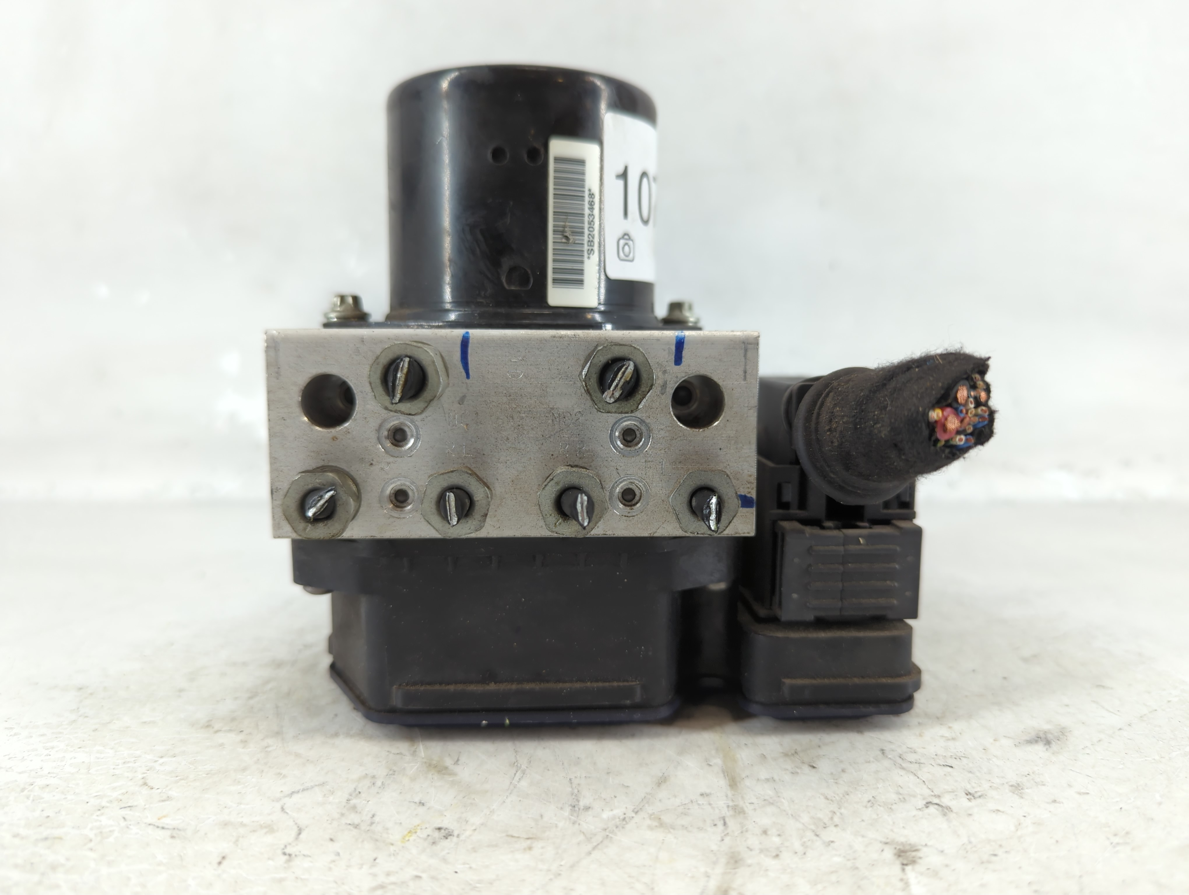 2011-2011 Buick Regal Abs Pump Control Module 1073590 - Oemusedautoparts1.com