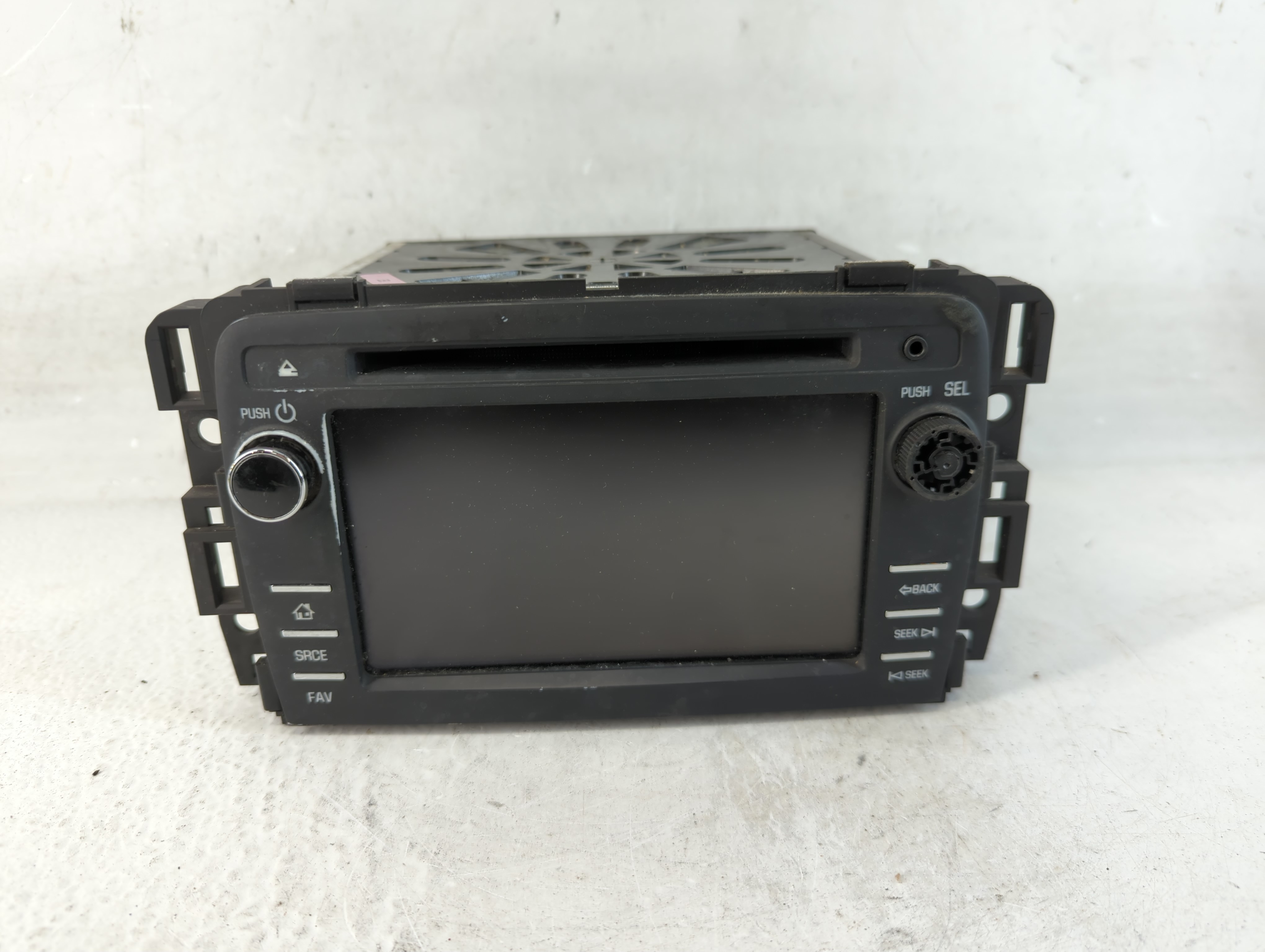 2013-2014 Buick Enclave Am Fm Cd Player Radio Receiver 1073610 - Oemusedautoparts1.com