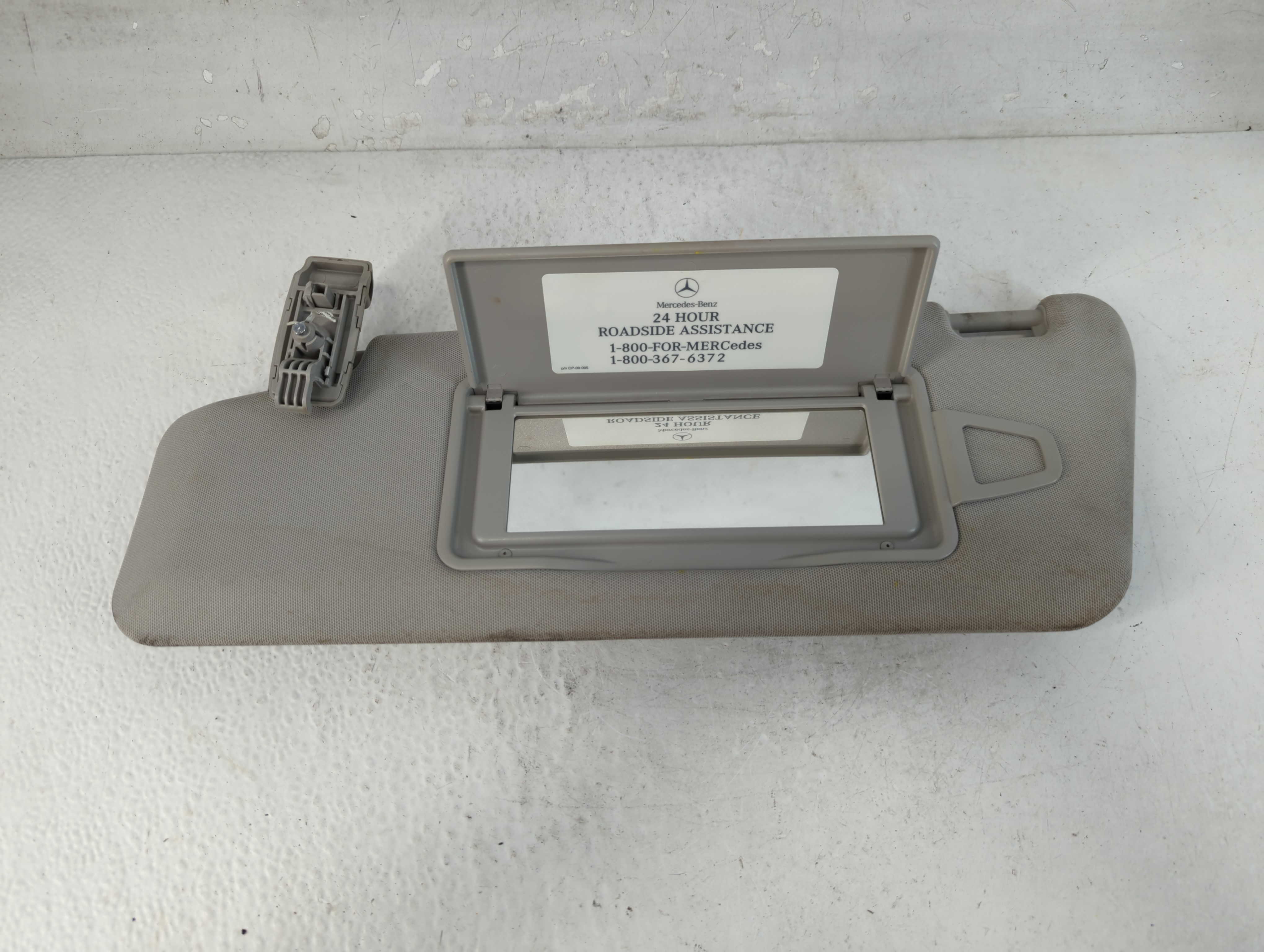 2010-2013 Mercedes-benz E350 Driver Sun Visor Mirror Left Sunvisor Ivory 1073631 - Oemusedautoparts1.com
