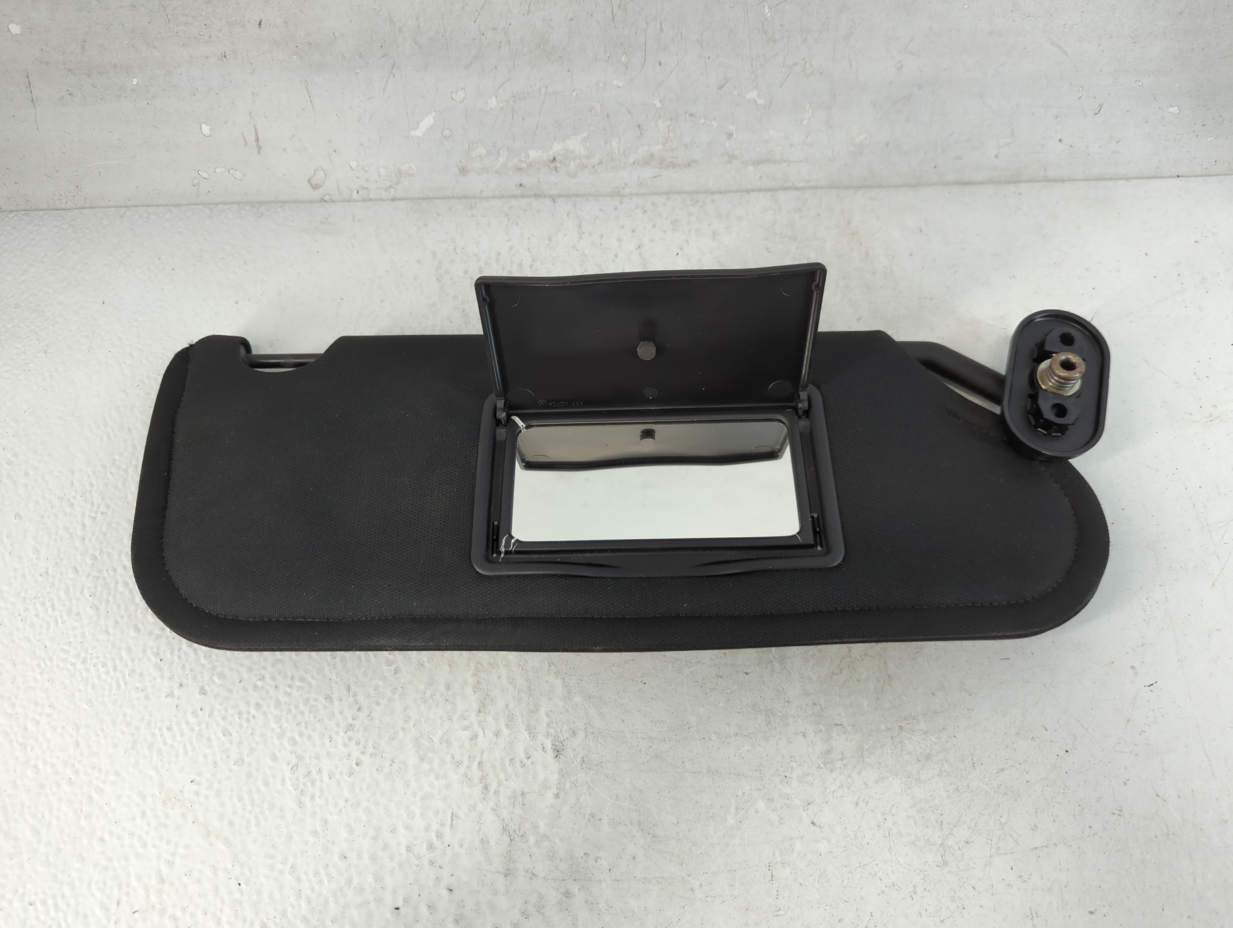 Picture of 2011-2014 Chrysler 200 Passenger Sun Visor Mirror Right Sunvisor Black 1073636