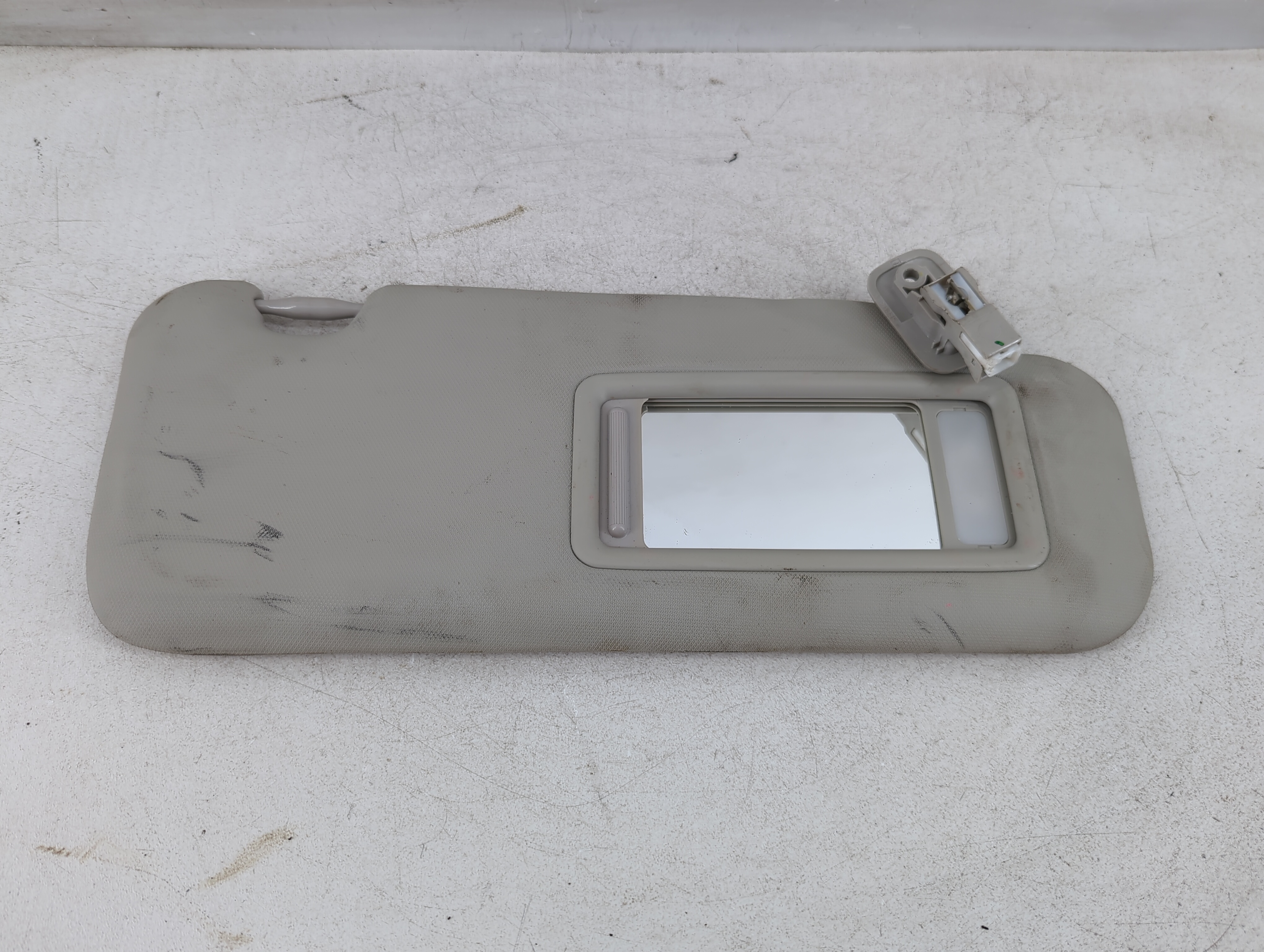 Picture of 2014-2018 Mazda 3 Passenger Sun Visor Mirror Right Sunvisor Gray 1073645