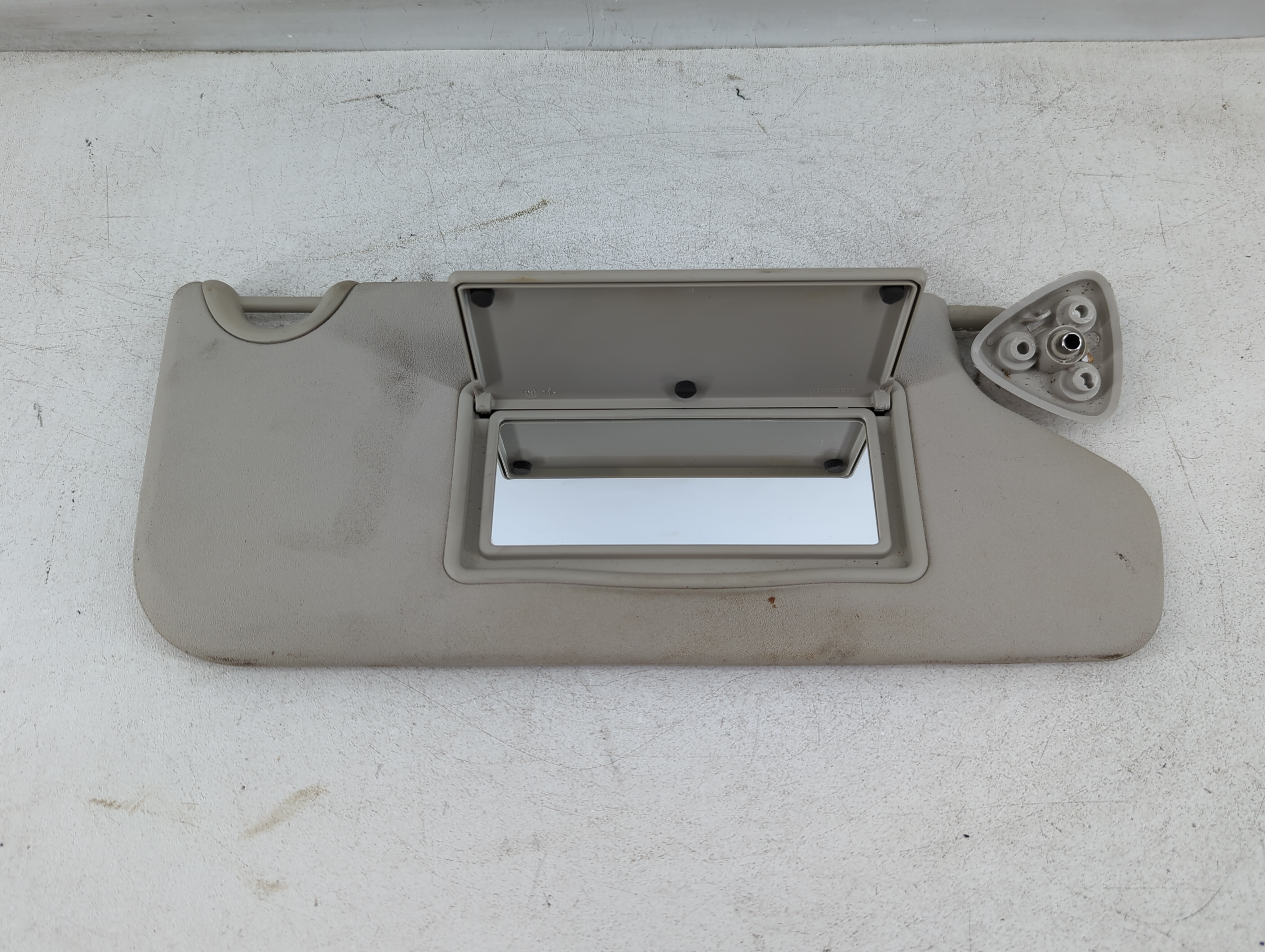 2011-2020 Dodge Journey Driver Sun Visor Mirror Left Sunvisor Ivory 1073662 - Oemusedautoparts1.com