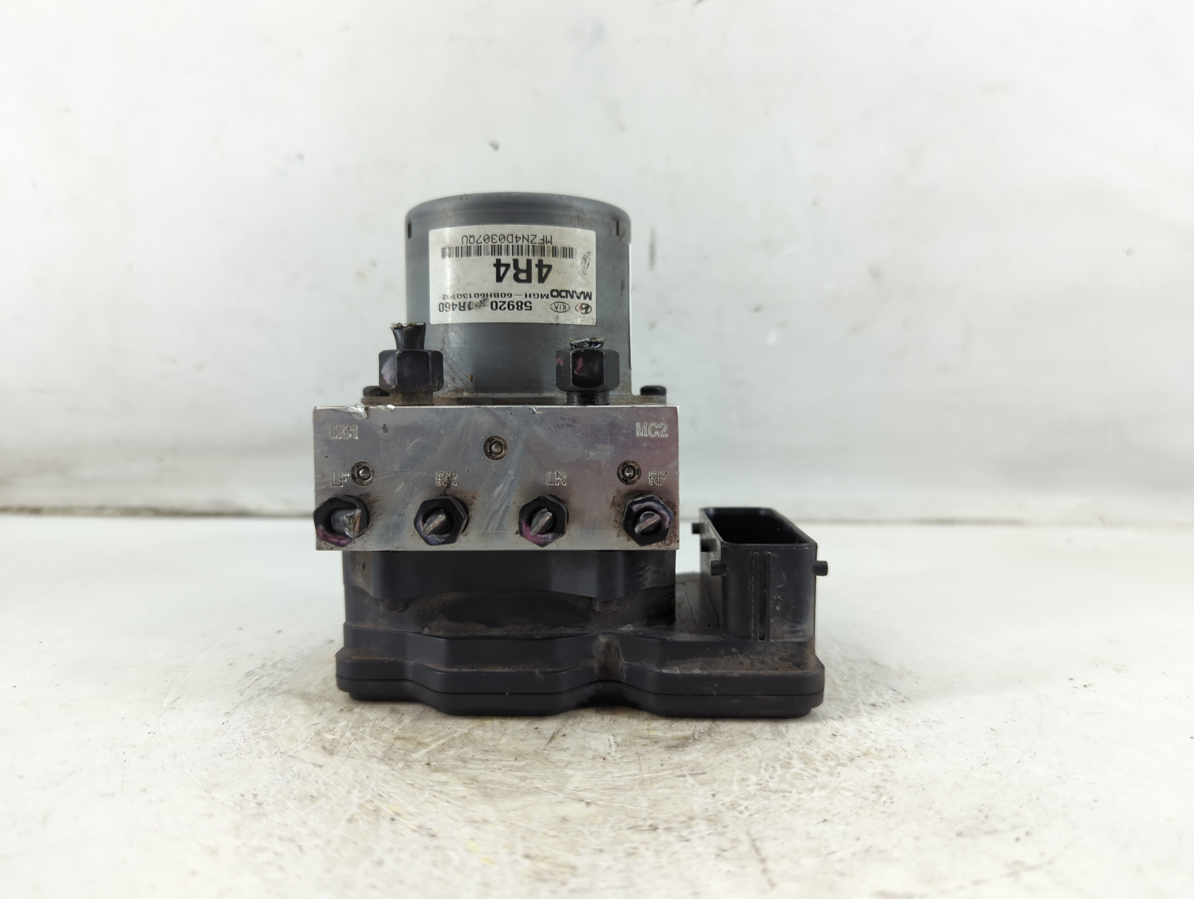 2015-2017 Hyundai Accent Abs Pump Control Module 1073672 - Oemusedautoparts1.com