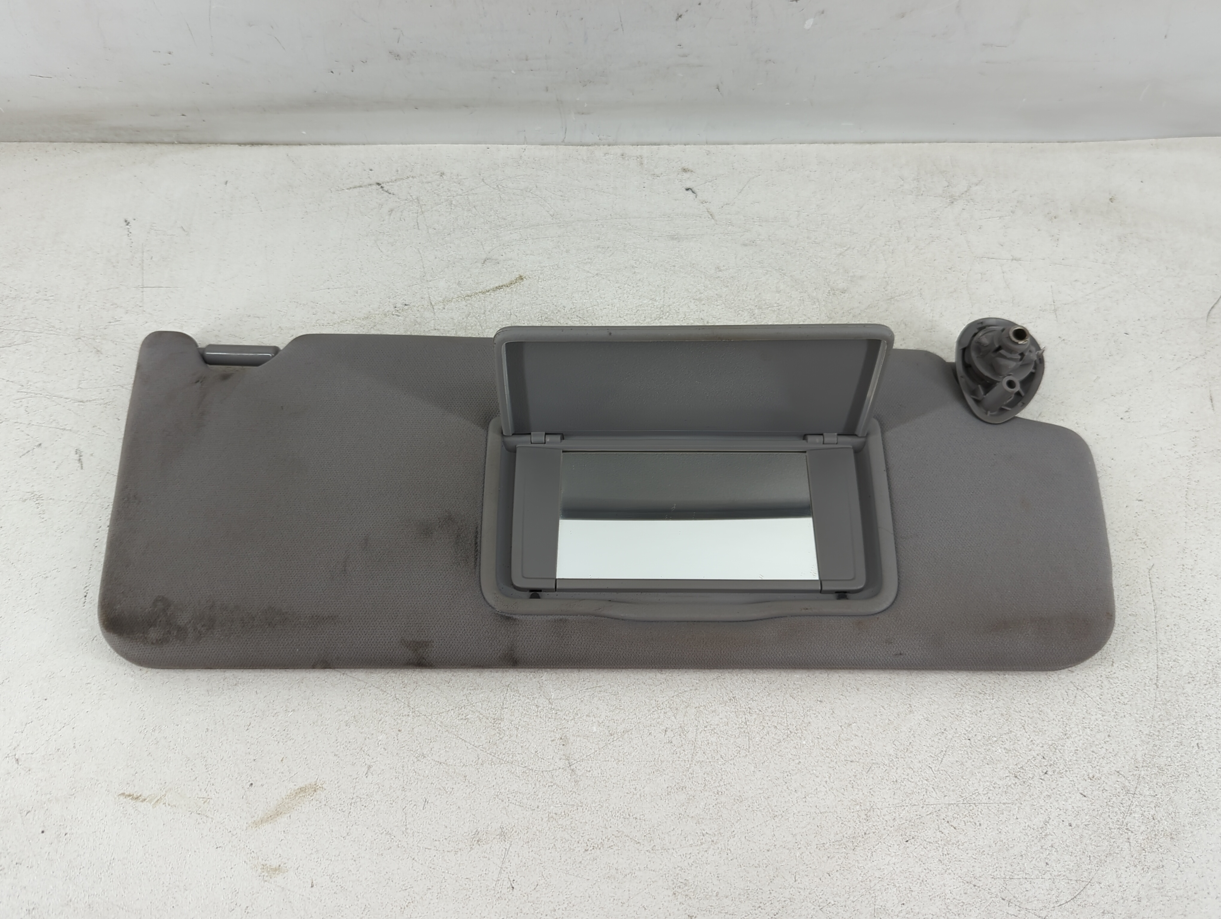 2016-2021 Honda Pilot Passenger Sun Visor Mirror Right Sunvisor 1073675 - Oemusedautoparts1.com