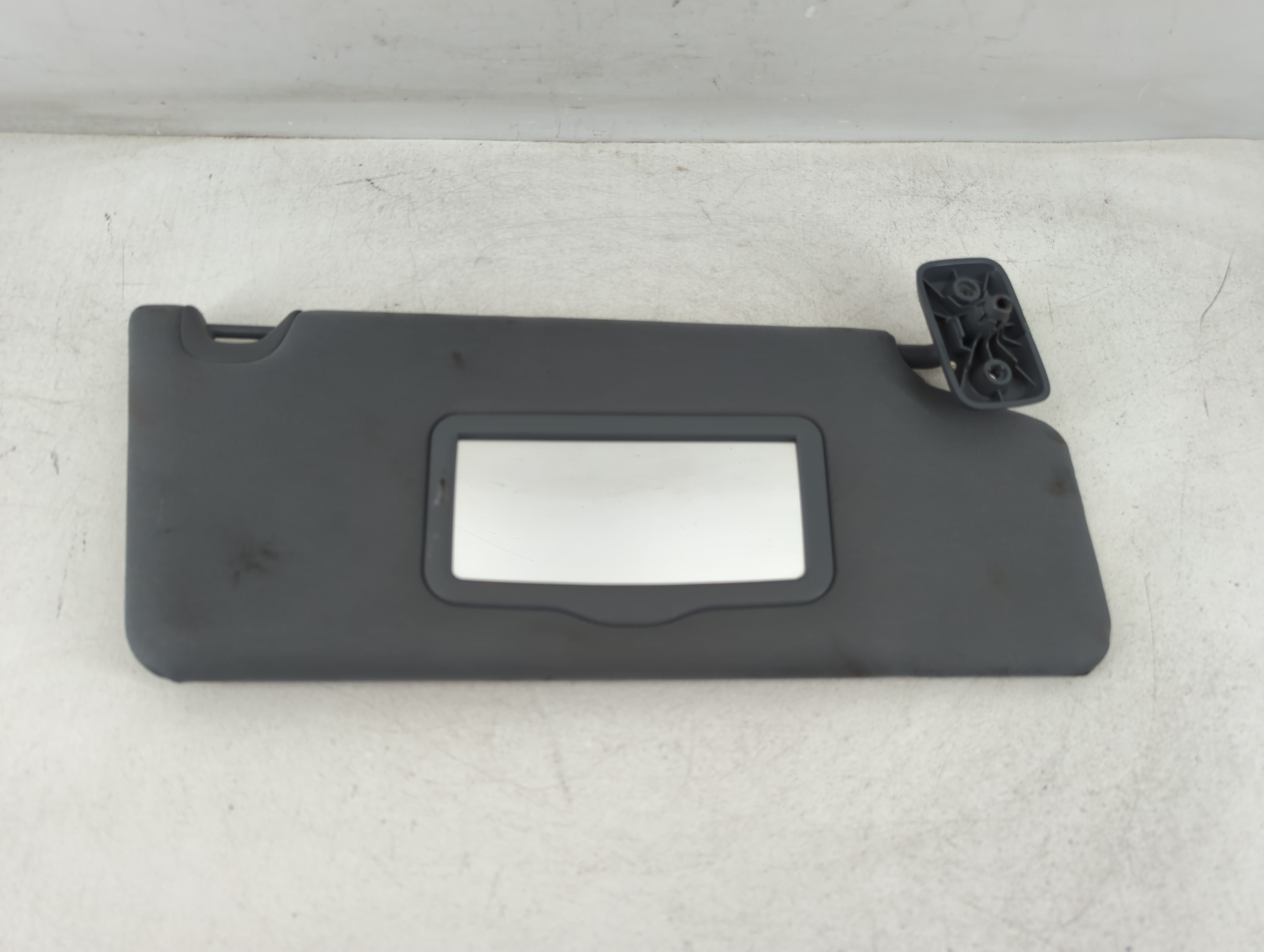 2011-2014 Ford F-150 Passenger Sun Visor Mirror Right Sunvisor Dark Grey 1073686 - Oemusedautoparts1.com