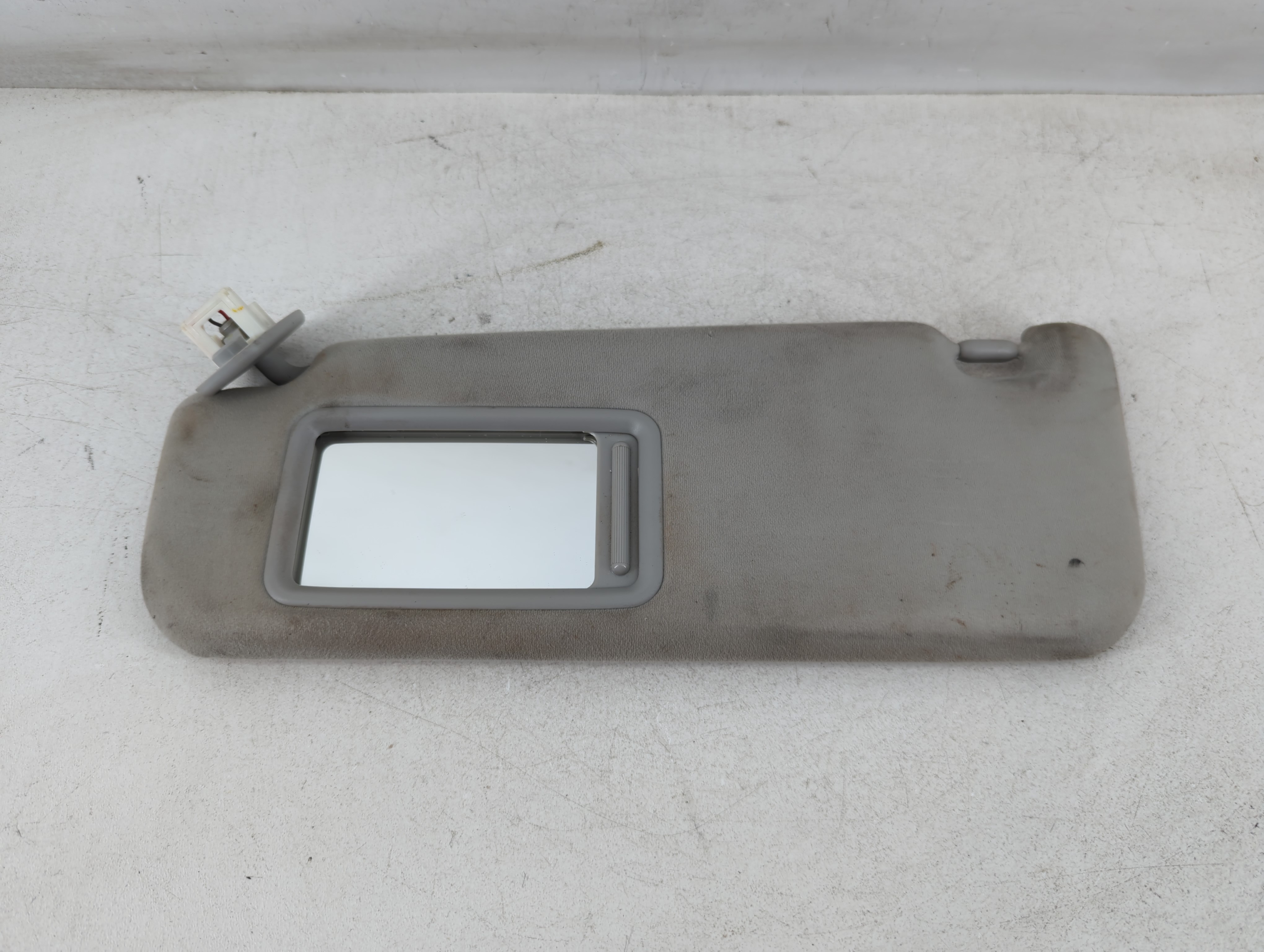 2010 Mini Cooper Driver Sun Visor Mirror Left Sunvisor Grey 1073705 - Oemusedautoparts1.com
