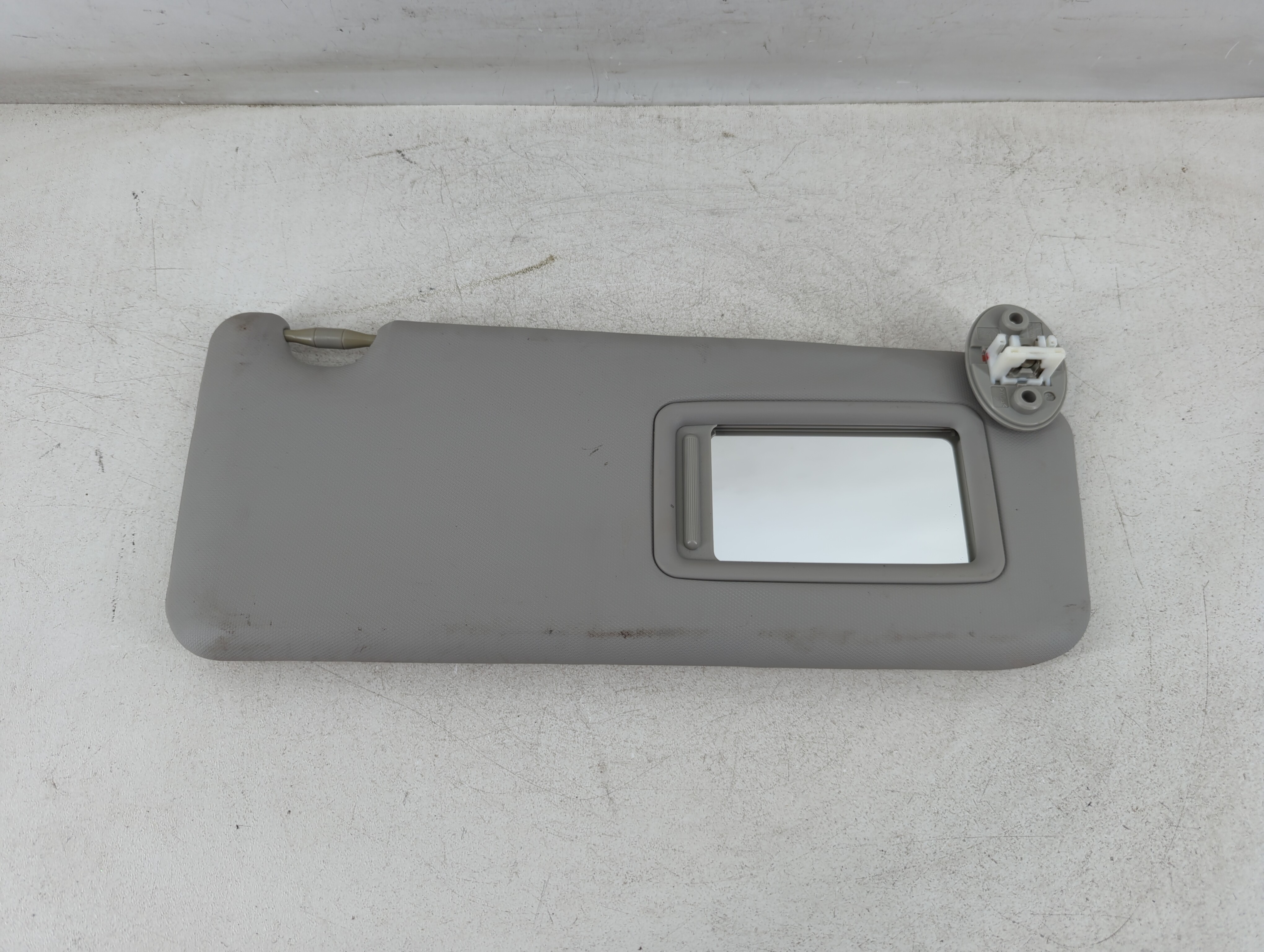 2013-2018 Toyota Rav4 Passenger Sun Visor Mirror Right Sunvisor Grey 1073722 - Oemusedautoparts1.com