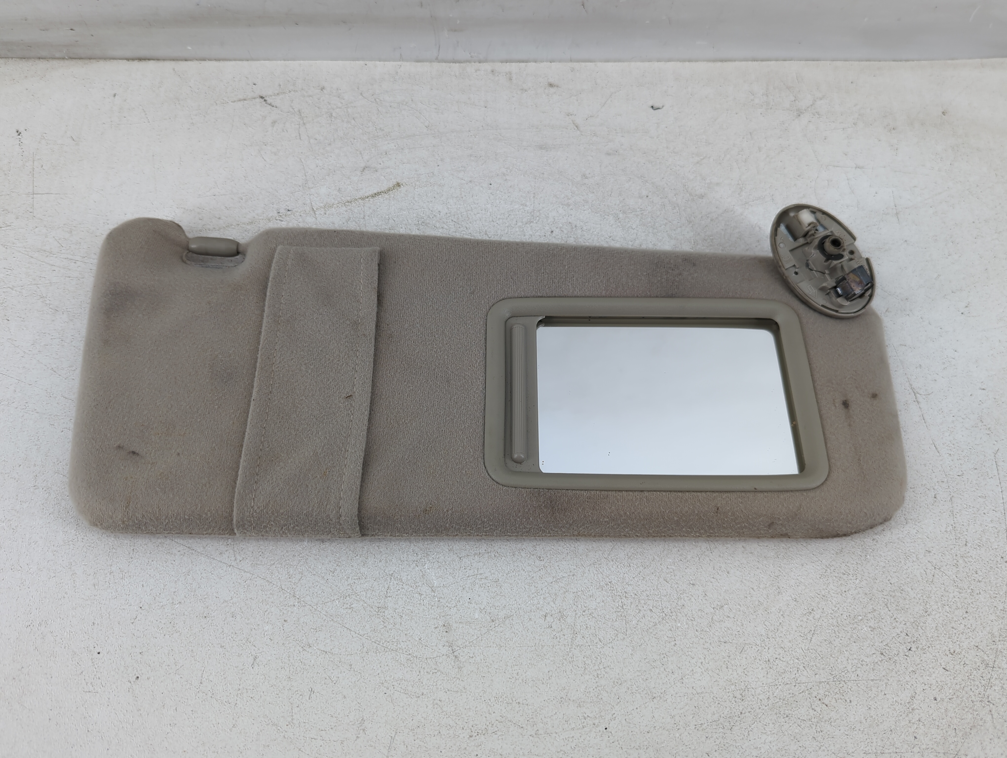 2007-2011 Toyota Camry Passenger Sun Visor Mirror Right Sunvisor Beige 1073729 - Oemusedautoparts1.com