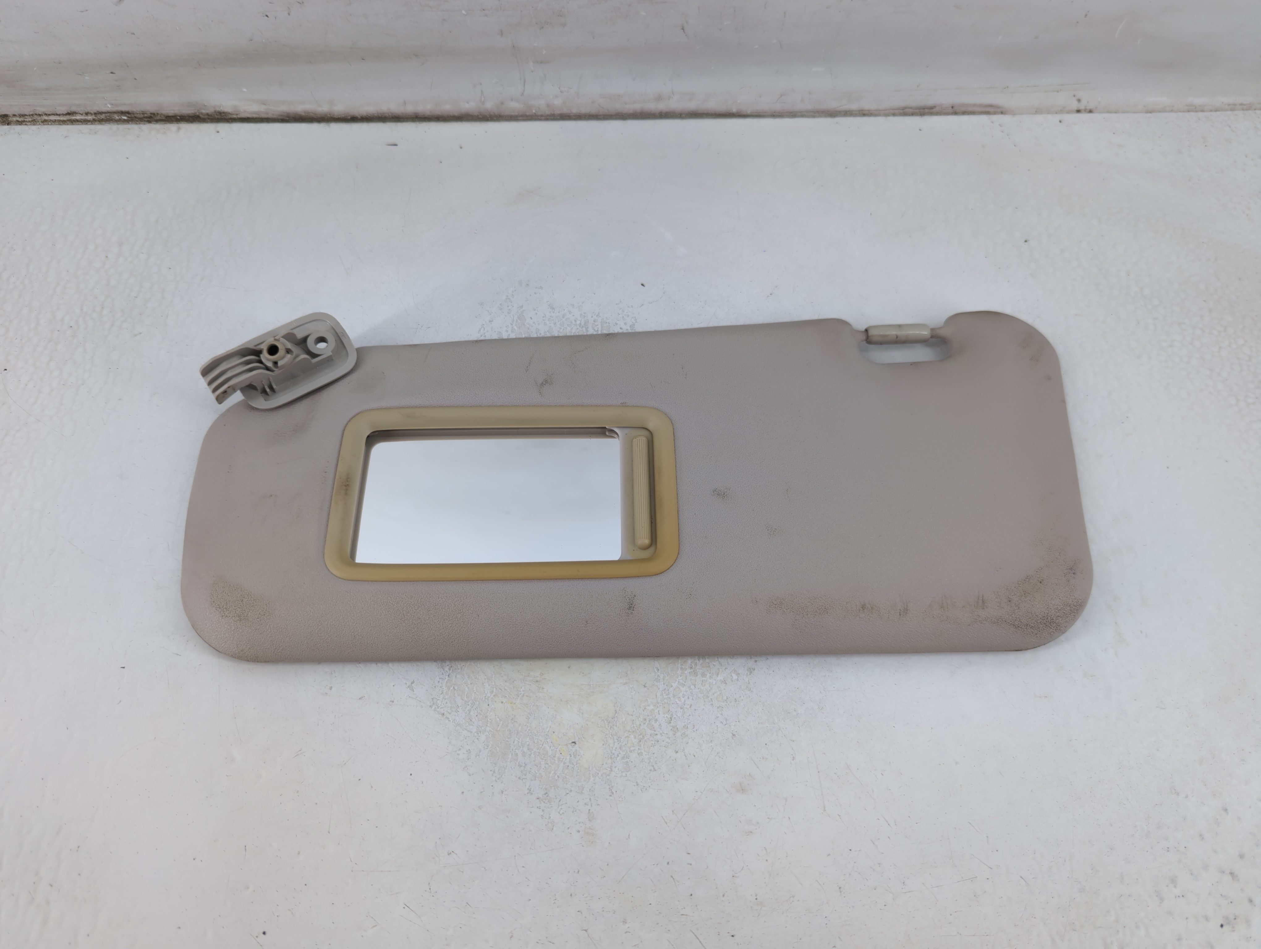 2010-2013 Mazda 3 Passenger Sun Visor Mirror Right Sunvisor Light Gray 1073784 - Oemusedautoparts1.com