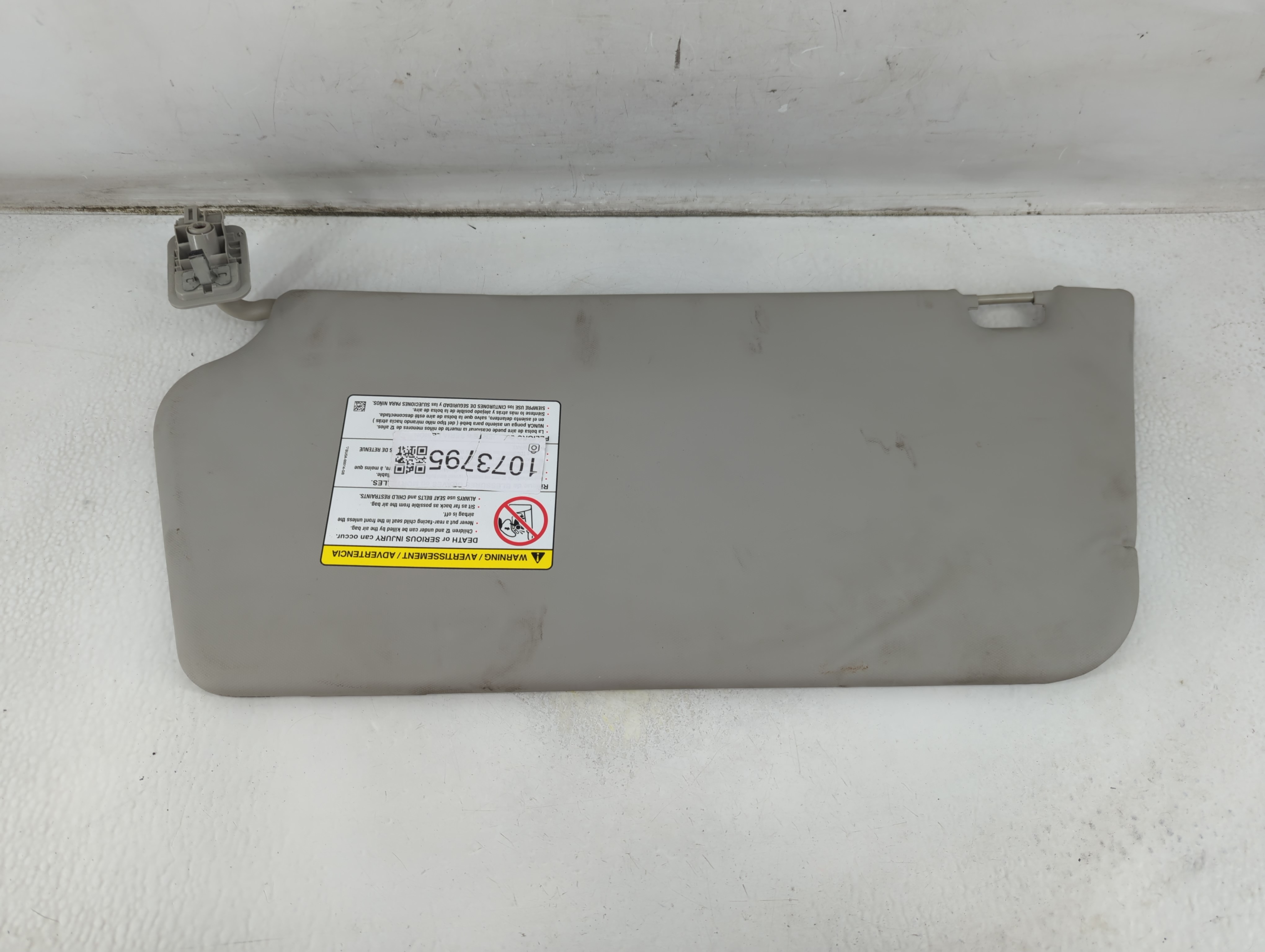 2015-2019 Ford Transit-250 Passenger Sun Visor Mirror Right Sunvisor 1073795 - Oemusedautoparts1.com