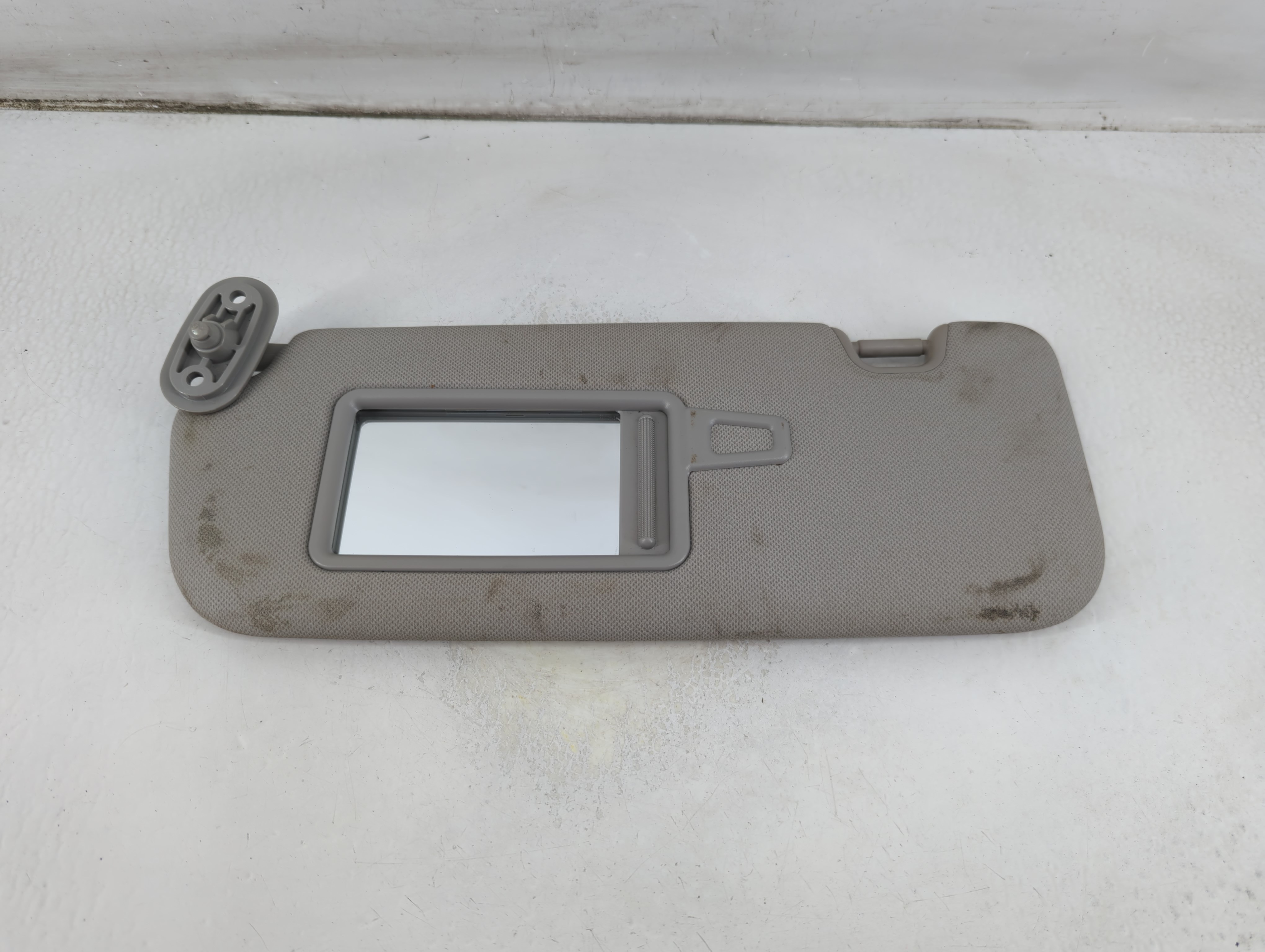 2014-2016 Kia Forte Passenger Sun Visor Mirror Right Sunvisor Gray 1073803 - Oemusedautoparts1.com