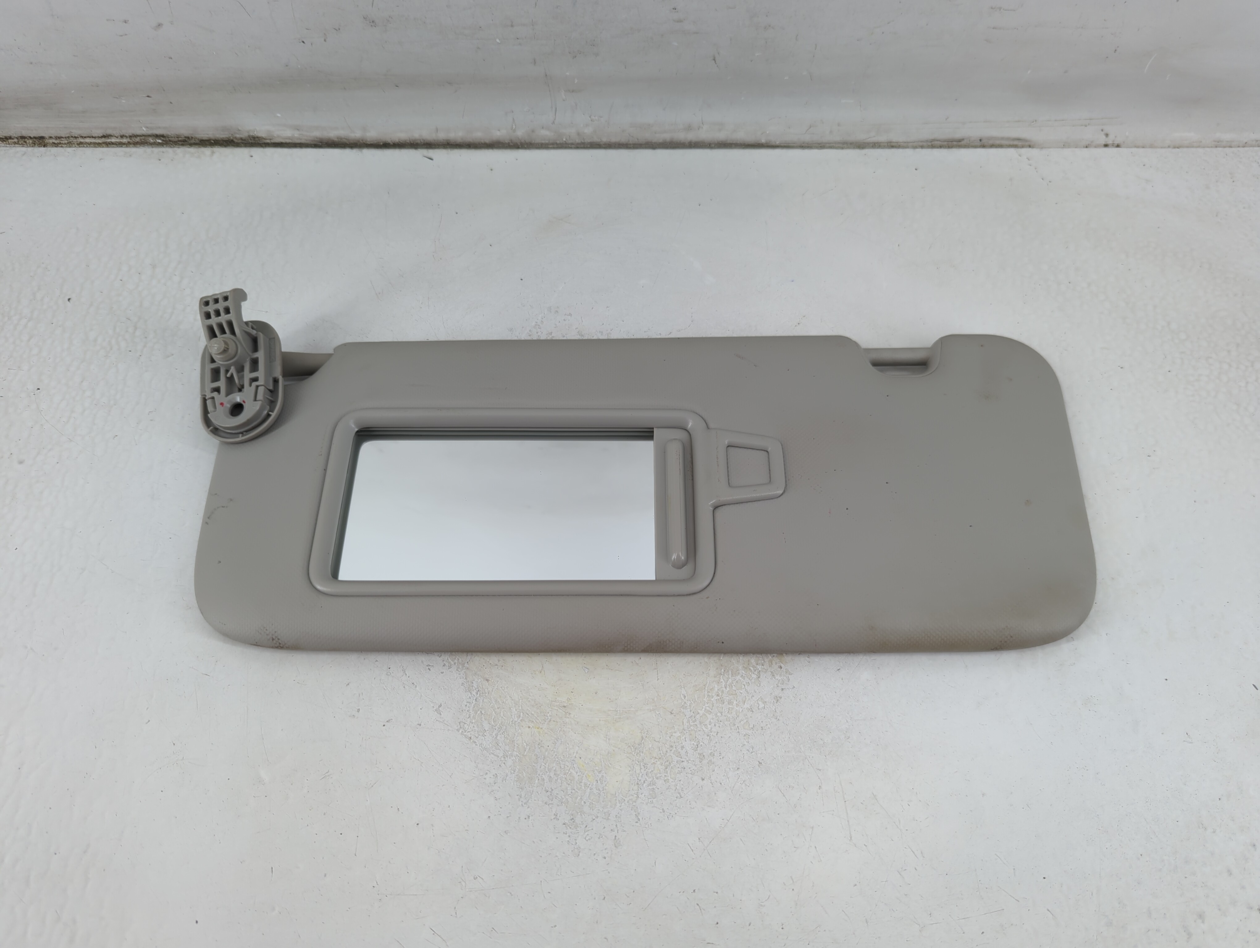2019-2021 Kia Forte Driver Sun Visor Mirror Left Sunvisor Grey 1073828 - Oemusedautoparts1.com