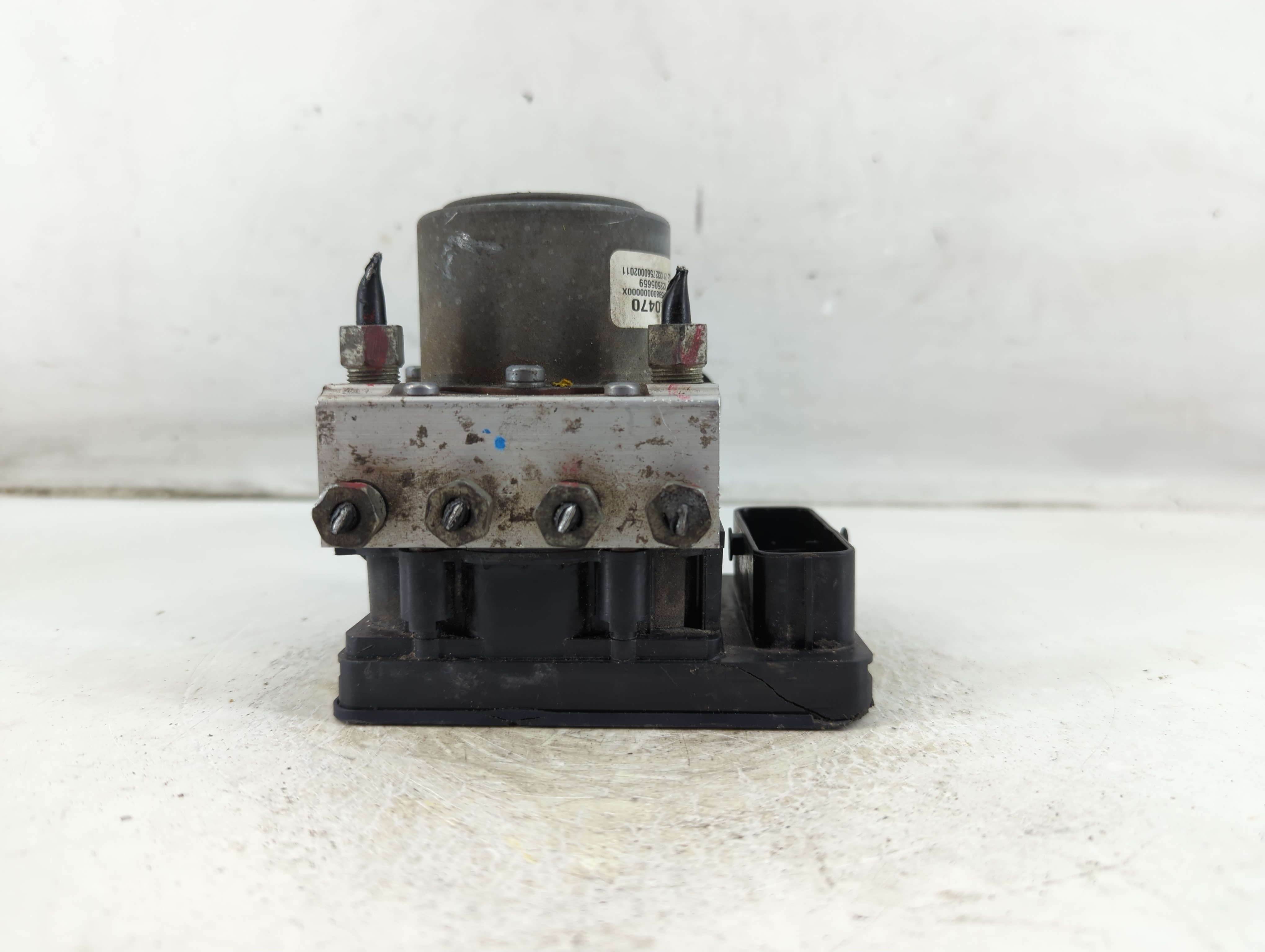 2014-2015 Buick Regal Abs Pump Control Module 1073848 - Oemusedautoparts1.com