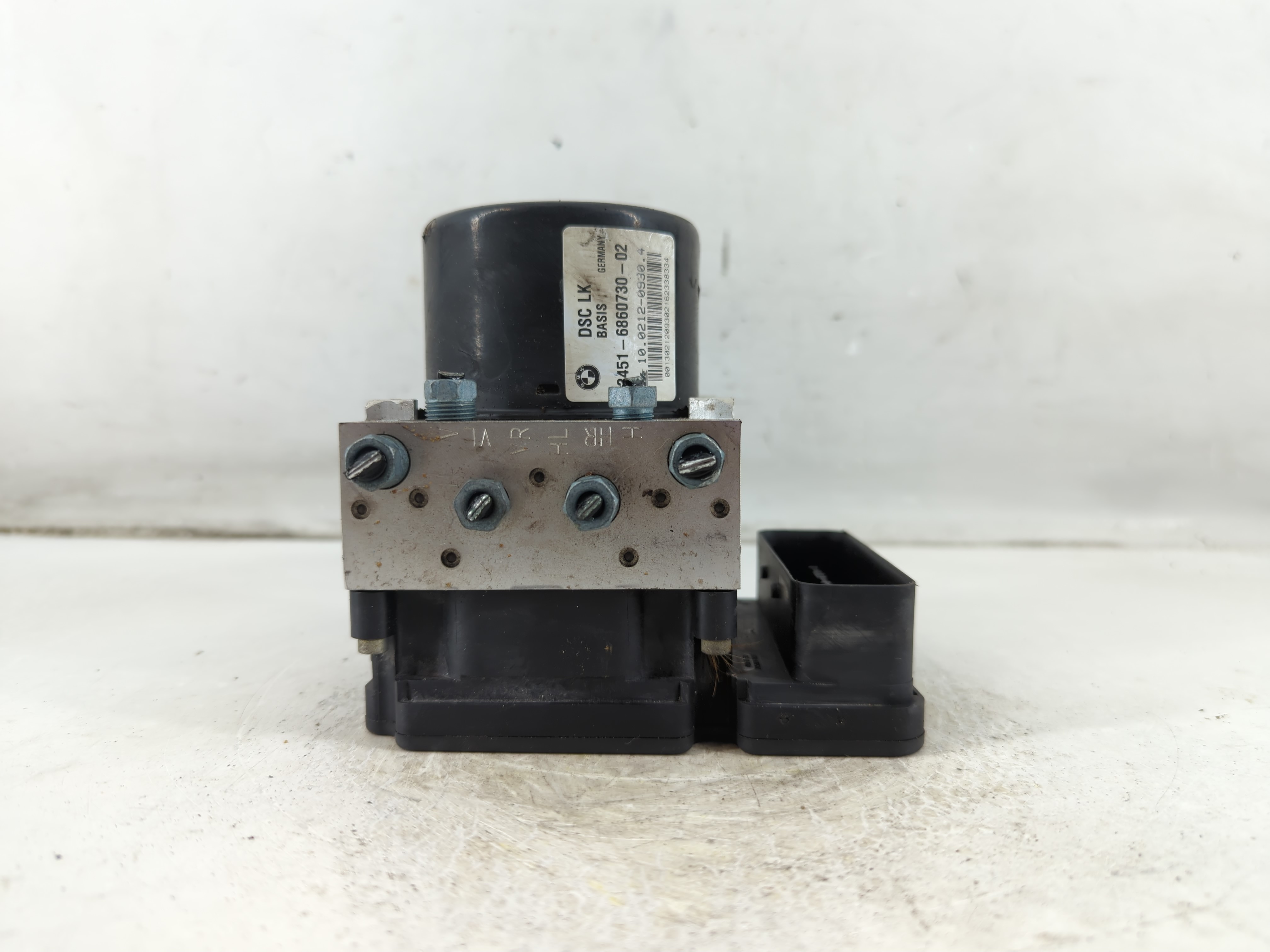 2012-2013 Bmw 328i Abs Pump Control Module 1073849 - Oemusedautoparts1.com