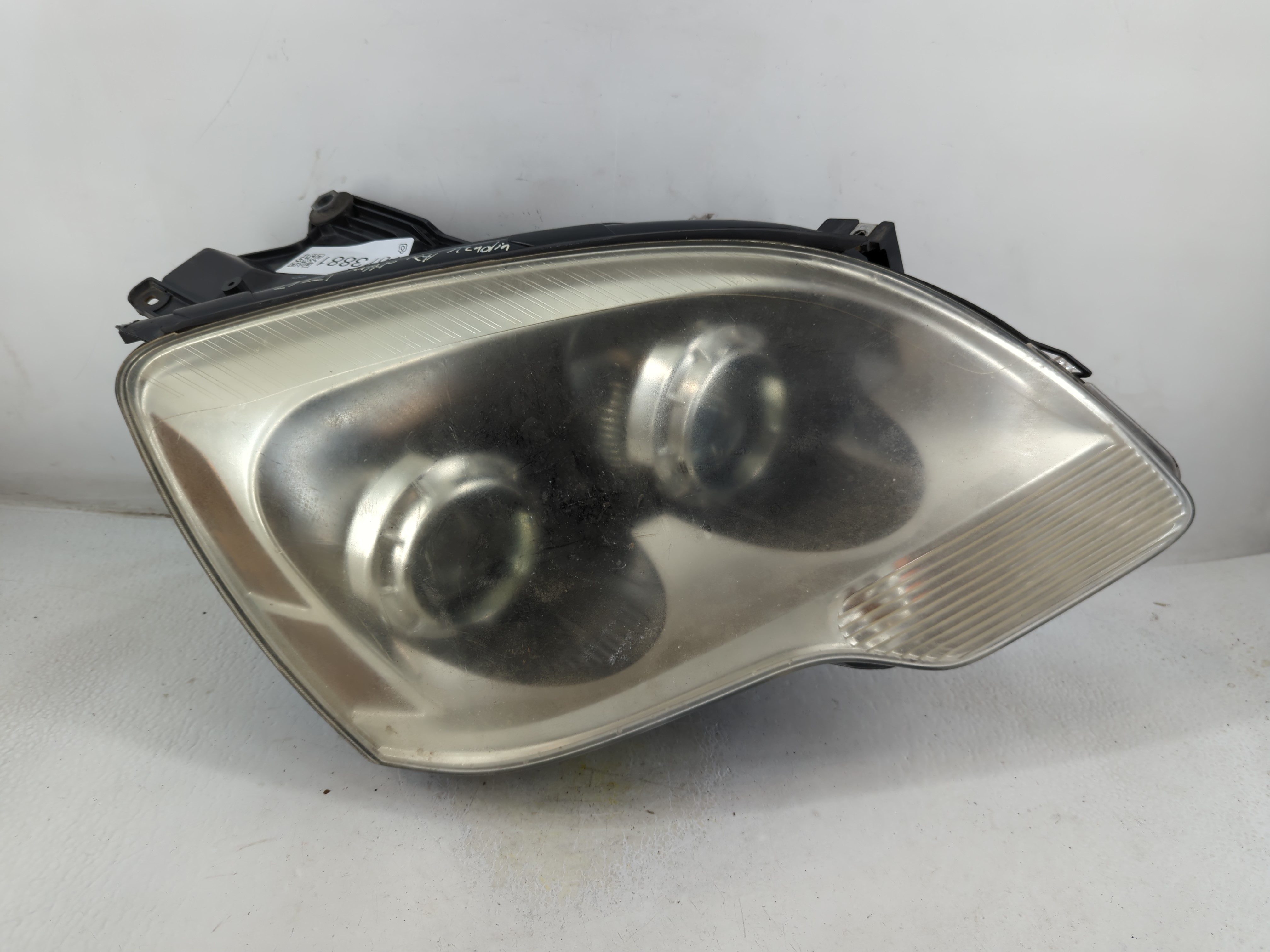 2008-2012 Gmc Acadia Passenger Right Oem Head Light Headlight Lamp 1073881 - Oemusedautoparts1.com