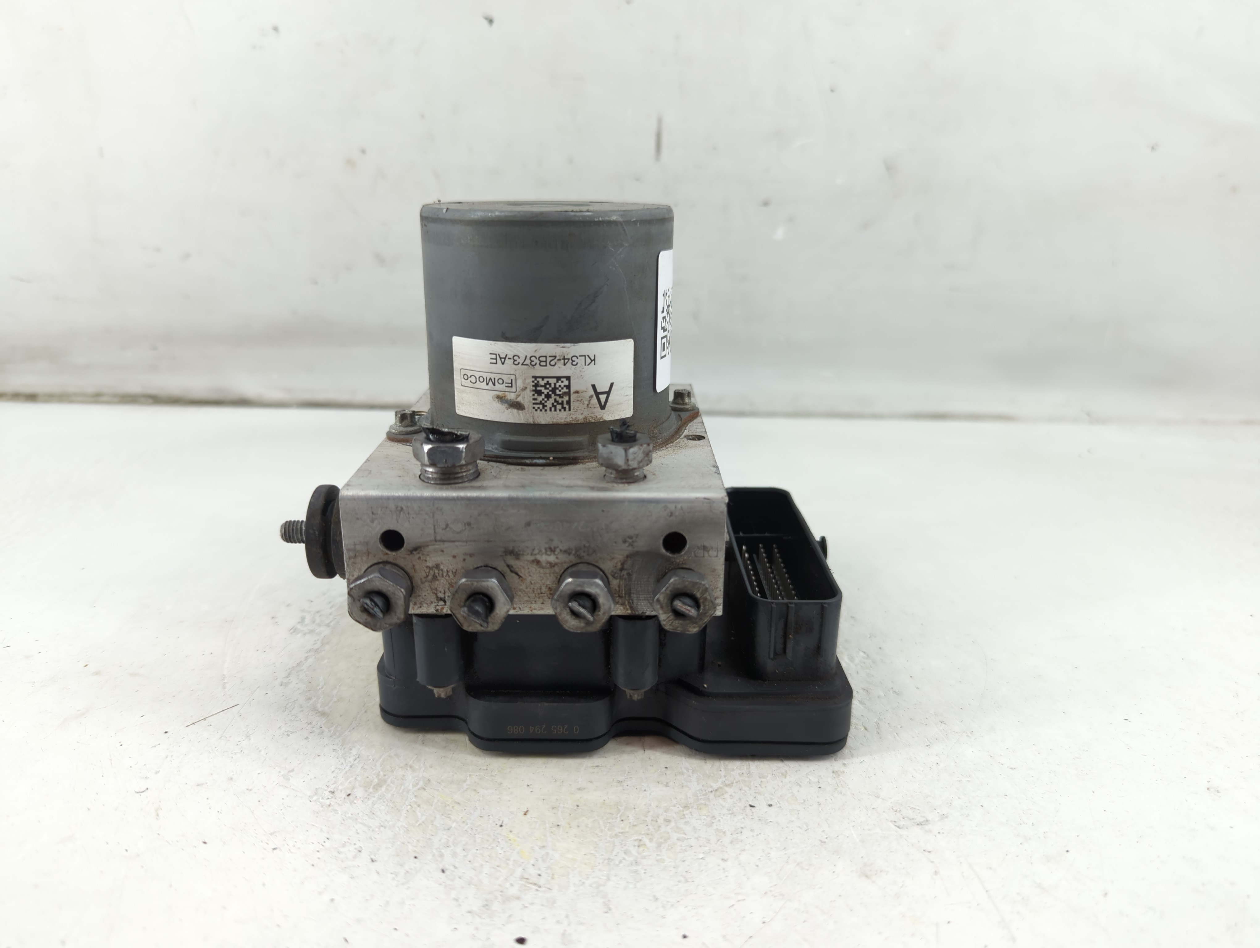 2019-2020 Ford F-150 Abs Pump Control Module 1073900 - Oemusedautoparts1.com