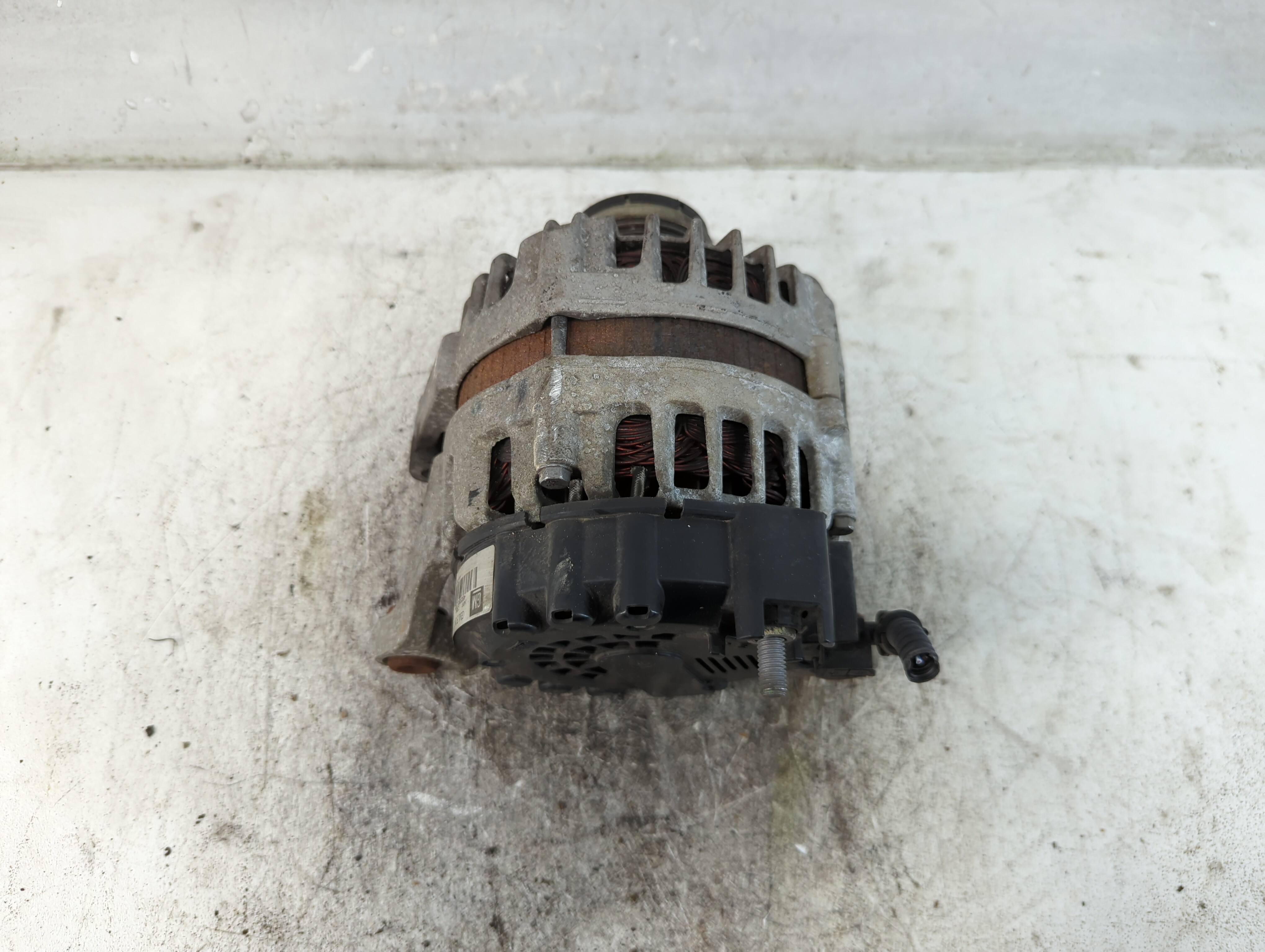2012 Chevrolet Cruze Alternator Generator Charging Assembly Engine Oem 1073922 - Oemusedautoparts1.com