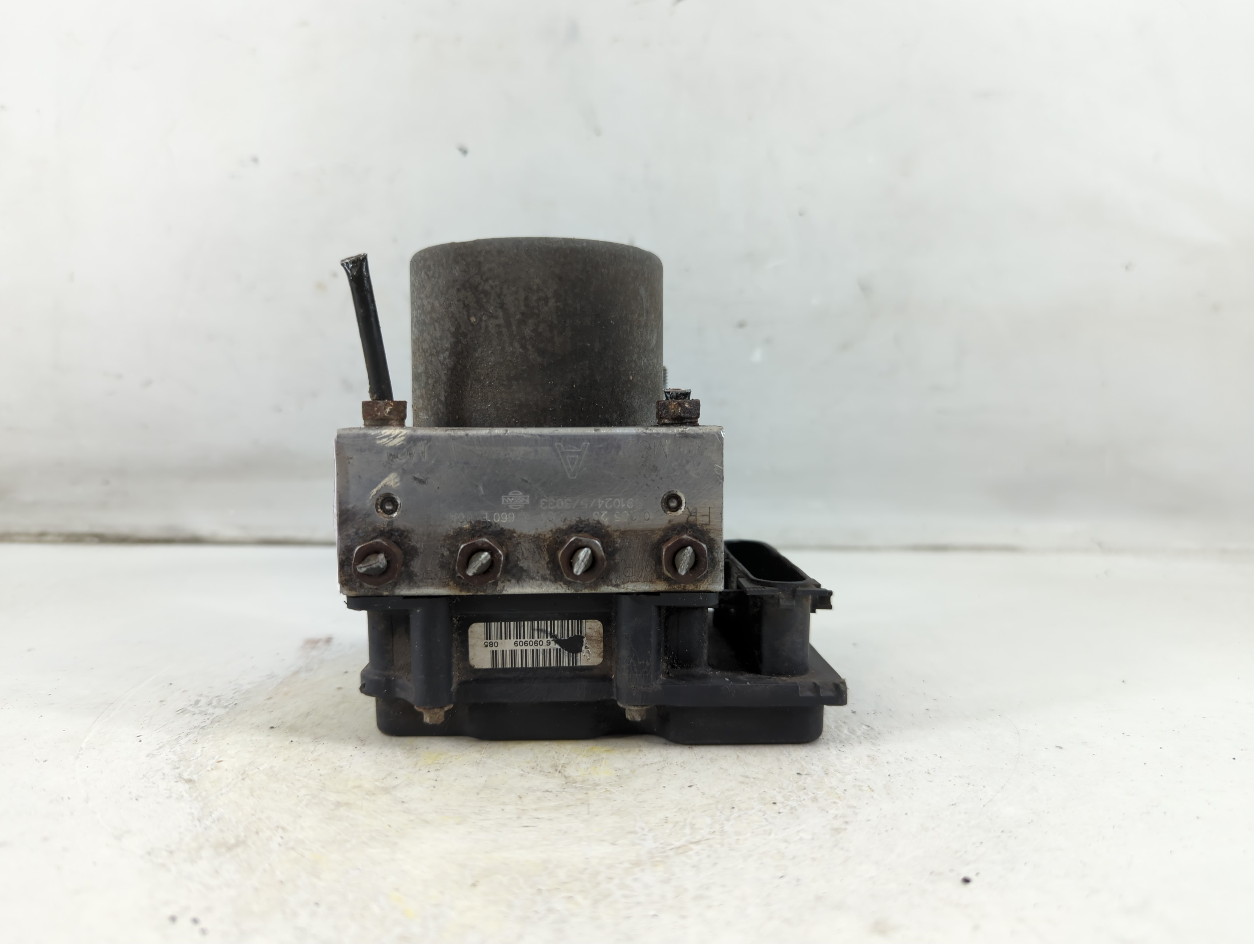 2007-2010 Nissan Sentra Abs Pump Control Module 1073939 - Oemusedautoparts1.com