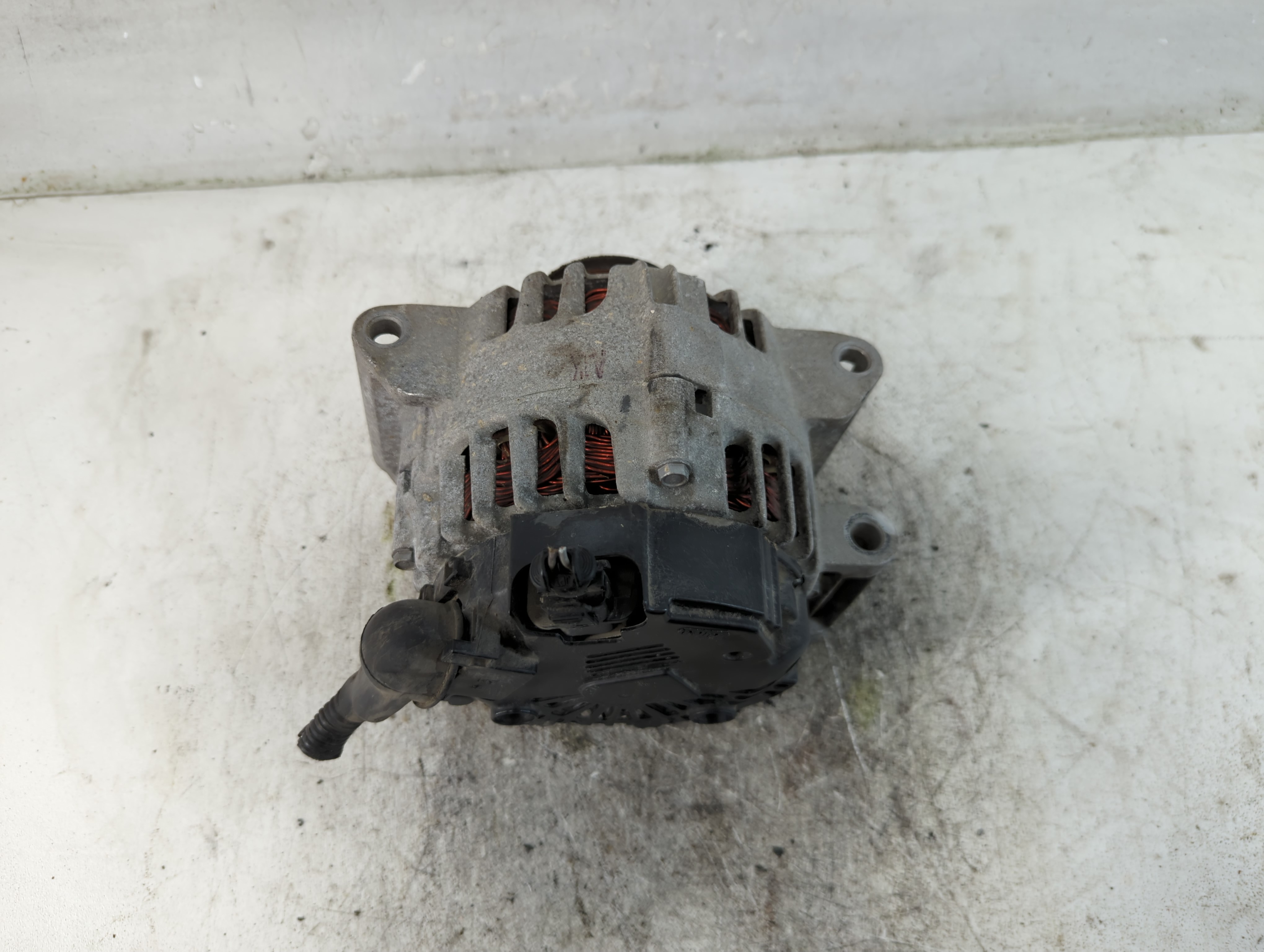 Picture of 2010 Chevrolet Equinox Alternator Generator Charging Assembly Engine Oem 1073953