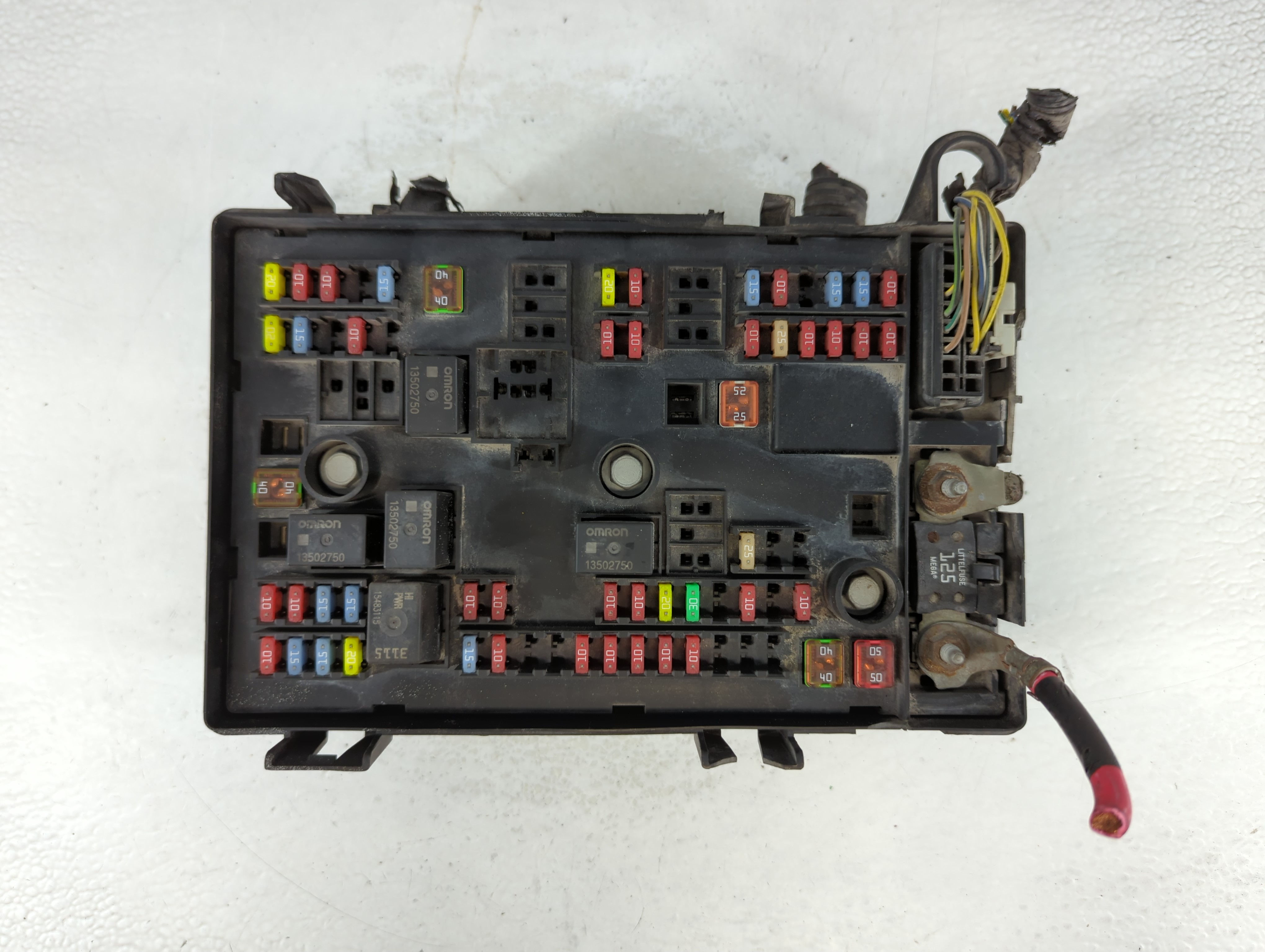 2013-2016 Chevrolet Express 3500 Fusebox Fuse Box Relay Module 22744449 1073976 - Oemusedautoparts1.com