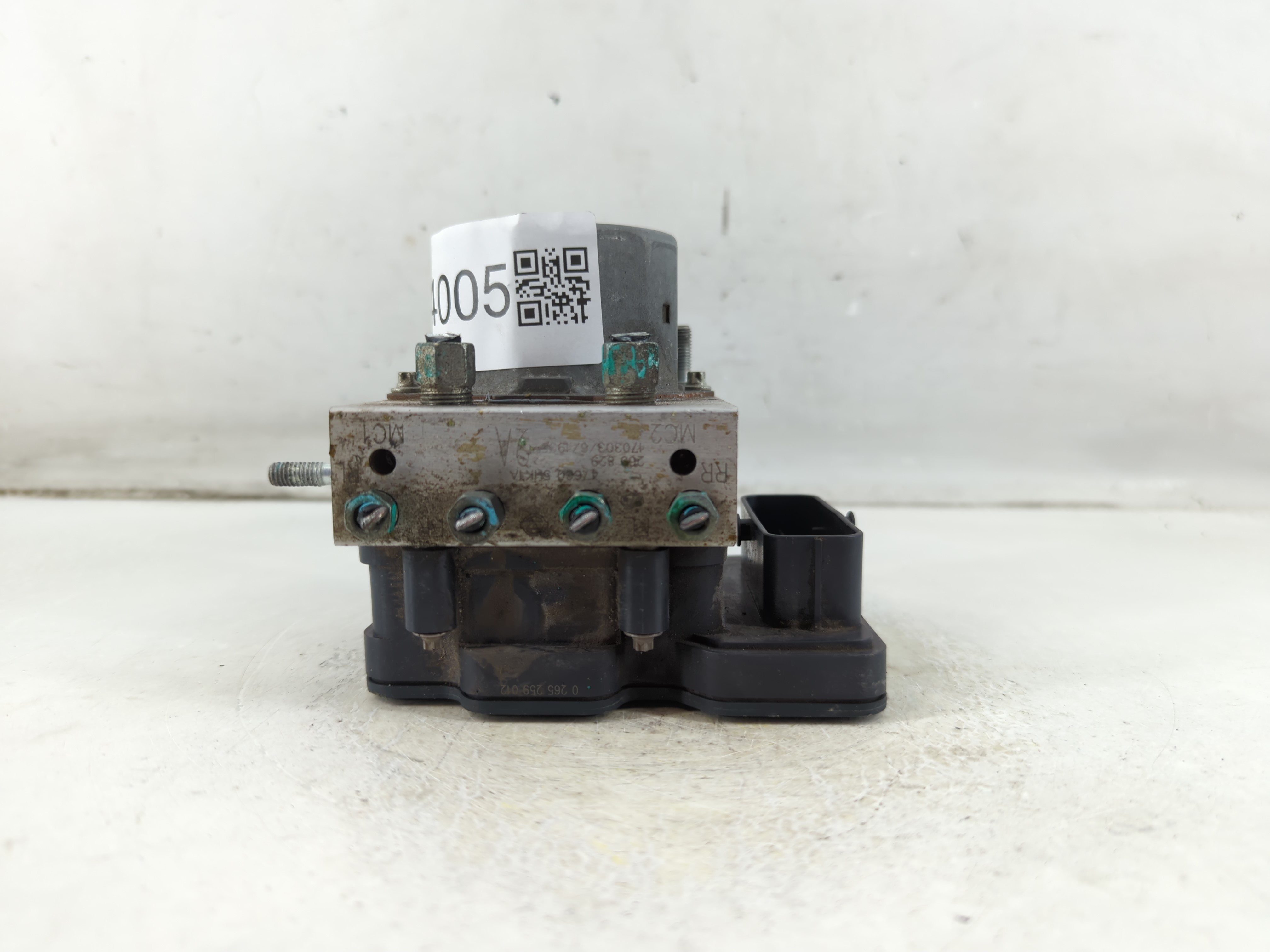 2017-2017 Nissan Rogue Abs Pump Control Module 1074005 - Oemusedautoparts1.com