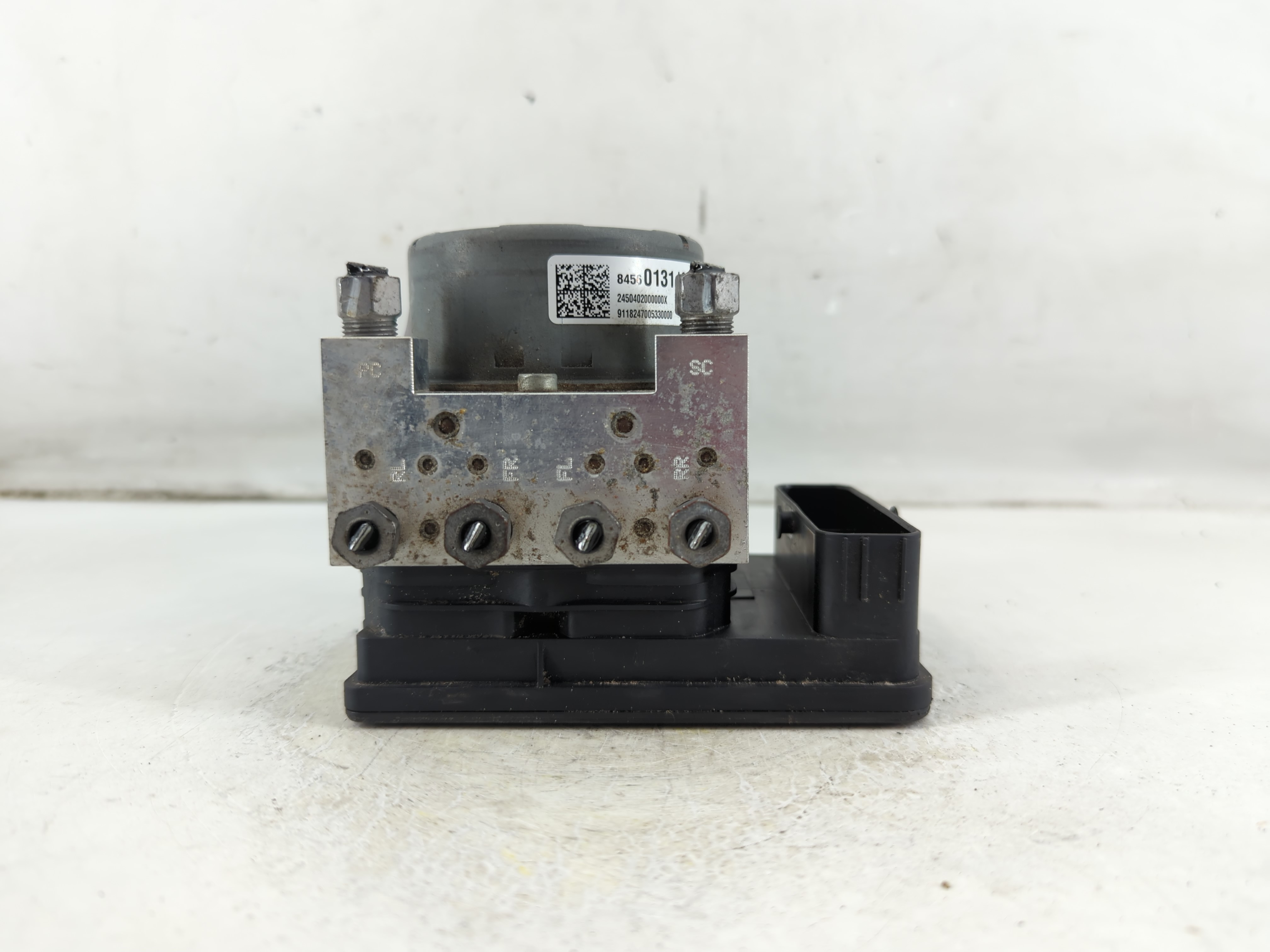 2018-2019 Chevrolet Equinox Abs Pump Control Module 1074010 - Oemusedautoparts1.com