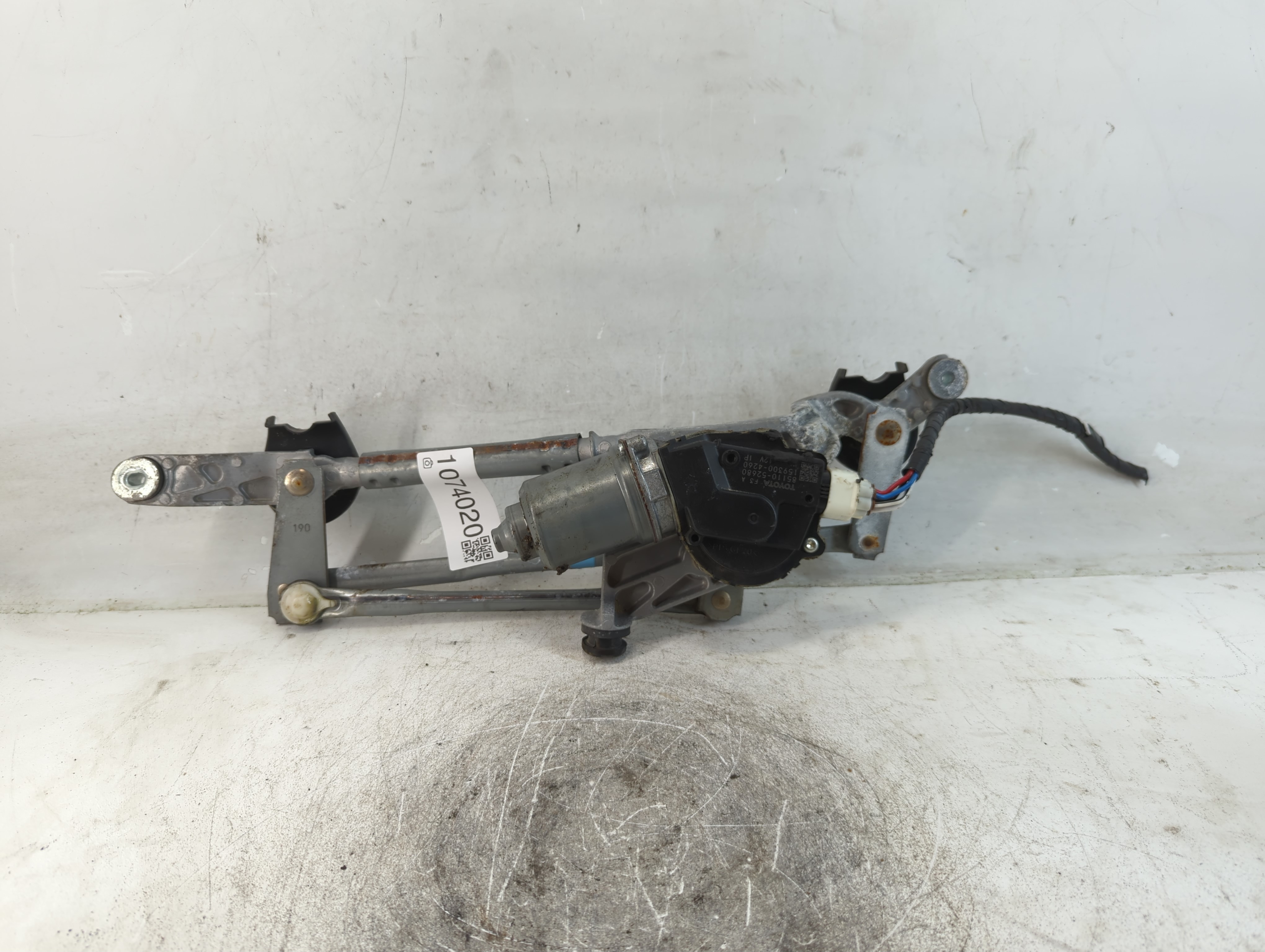 2010-2015 Toyota Prius Rear Back Window Wiper Motor Oem 1074020 - Oemusedautoparts1.com